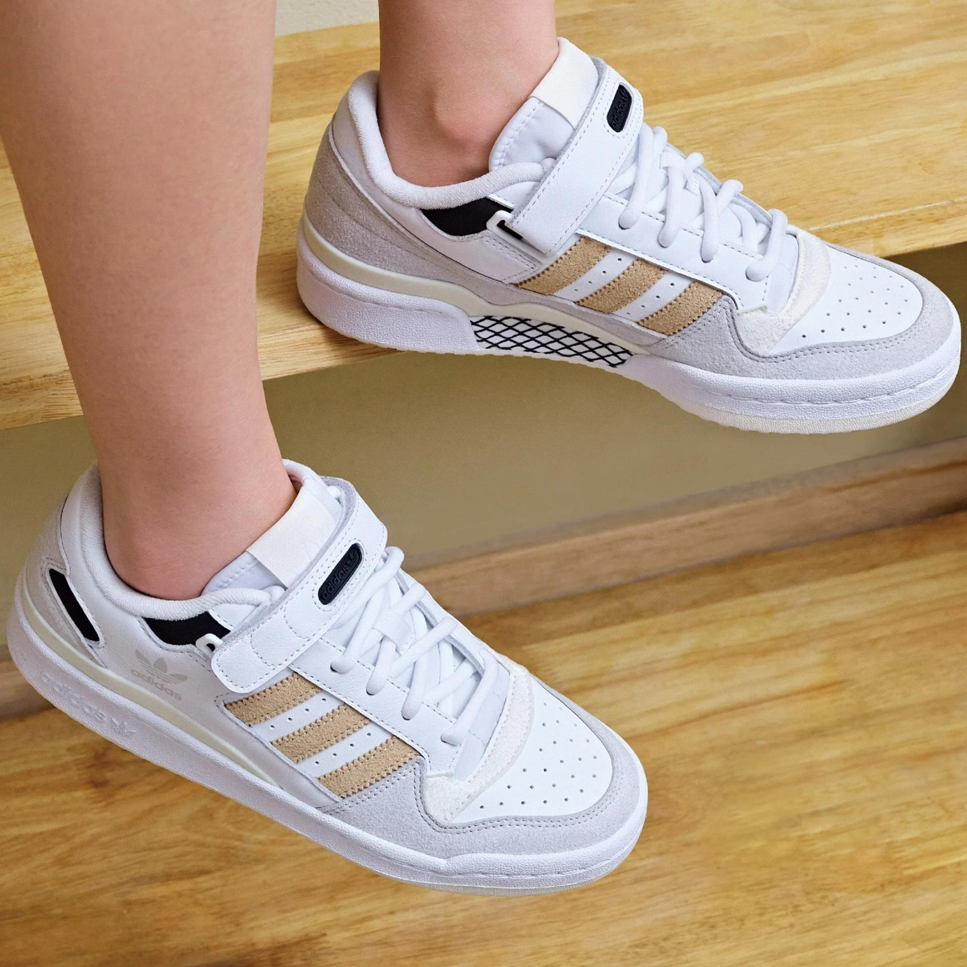 Giày thể thao, Balo thể thao, Nón thể thao, Thương hiệu giày nổi tiếng, Giày Adidas, Giày Nike, Balo Nike, Balo Adidas, Nón Nike, Nón Adidas