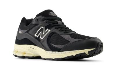 Giày New Balance 2002R ''Black'' [M2002RIB] - Image 1