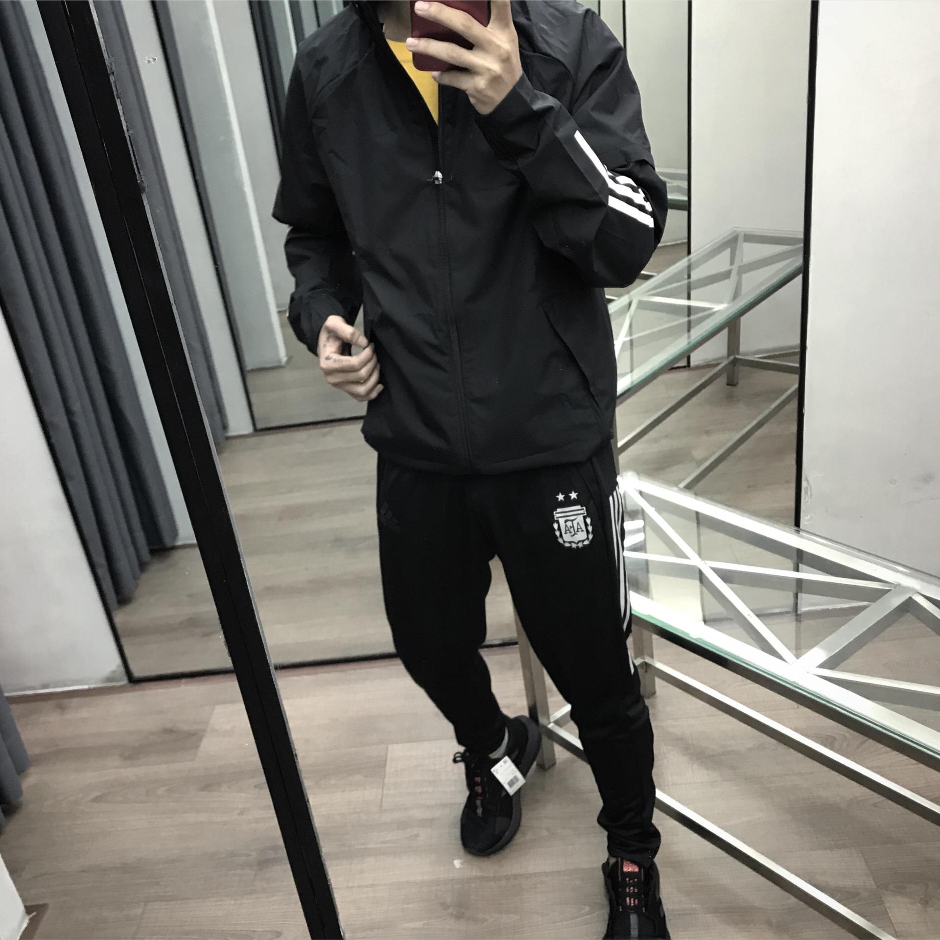 giày thể thao chính hãng, giày nike chính hãng, giày adidas chính hãng, giày newbalance chính hãng, giày converse chính hãng, giày puma chính hãng, giày vans chính hãng, giày asics chính hãng, giày everlast chính hãng, nước hoa chính hãng, ba lô, dép, dép quai ngang