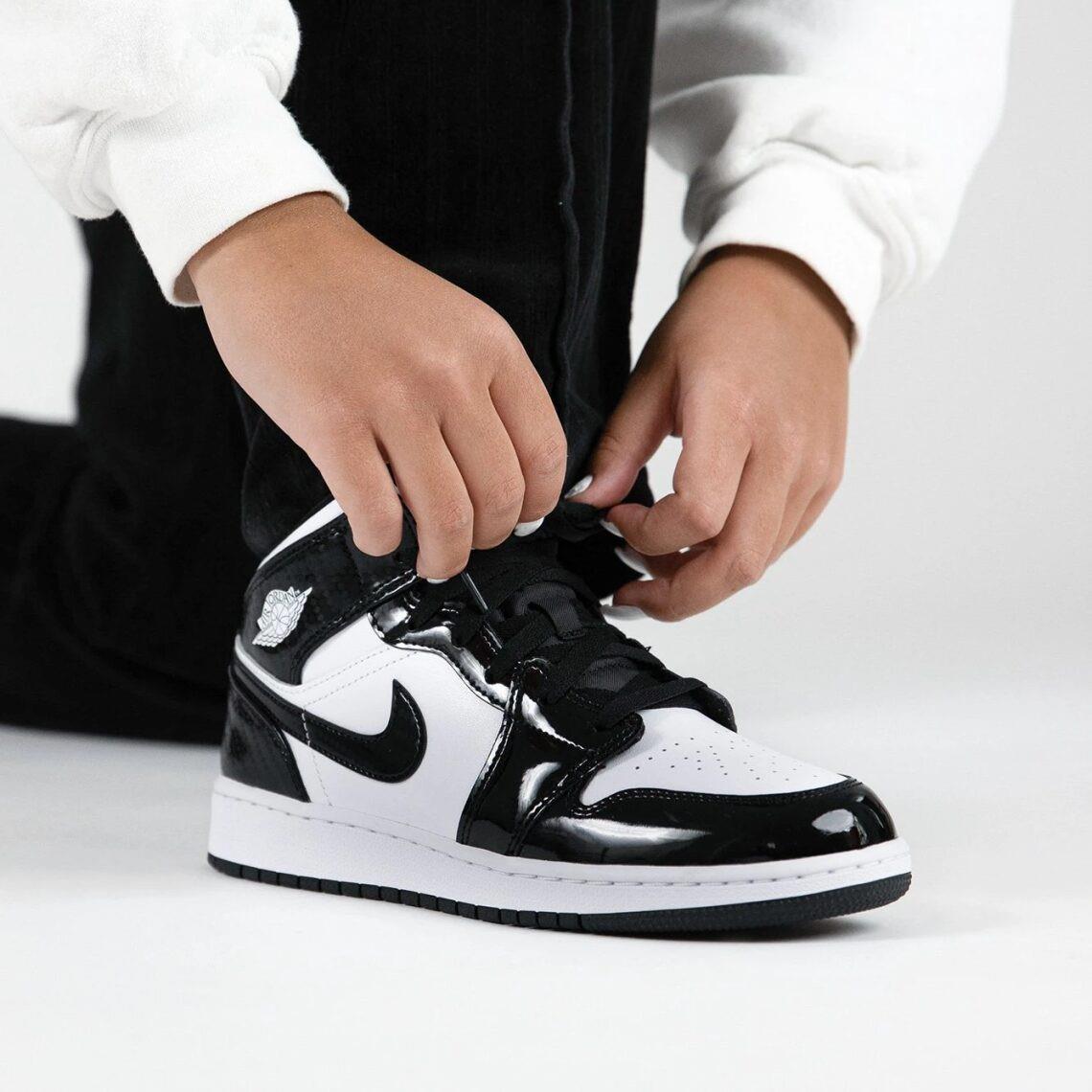 Giày thể thao, Balo thể thao, Nón thể thao, Thương hiệu giày nổi tiếng, Giày Adidas, Giày Nike, Balo Nike, Balo Adidas, Nón Nike, Nón Adidas