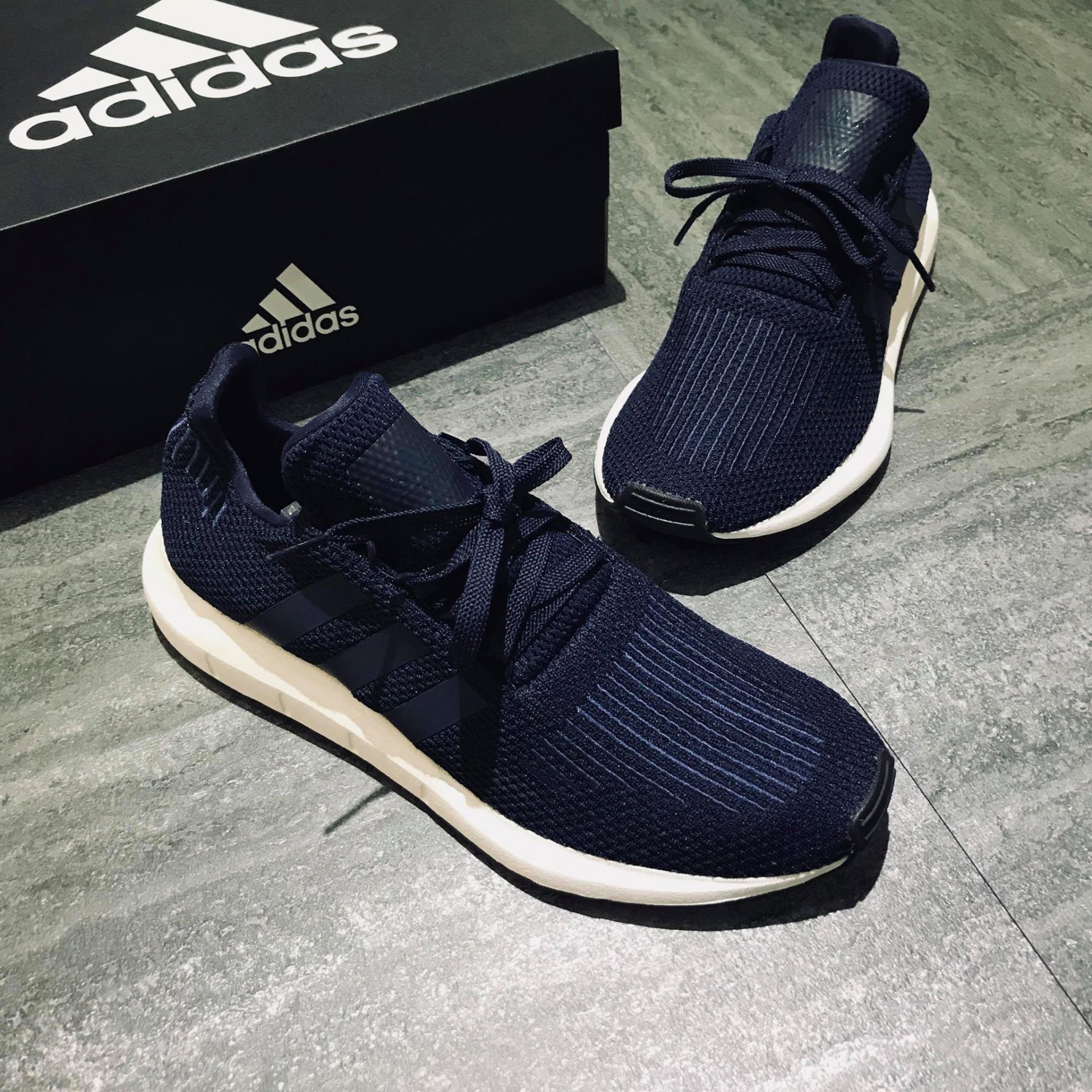 giày thể thao chính hãng, giày nike chính hãng, giày adidas chính hãng, giày newbalance chính hãng, giày converse chính hãng, giày puma chính hãng, giày vans chính hãng, giày asics chính hãng, giày everlast chính hãng, nước hoa chính hãng, ba lô, dép, dép quai ngang