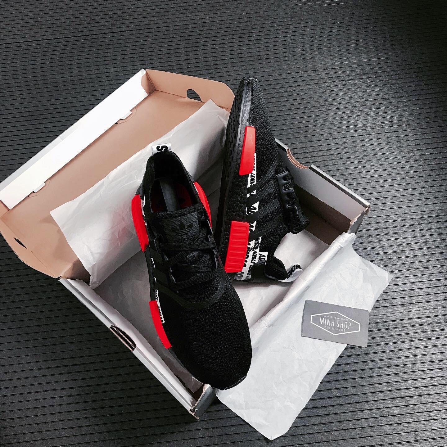 giày thể thao chính hãng, giày nike chính hãng, giày adidas chính hãng, giày newbalance chính hãng, giày converse chính hãng, giày puma chính hãng, giày vans chính hãng, giày asics chính hãng, giày everlast chính hãng, nước hoa chính hãng, ba lô, dép, dép quai ngang