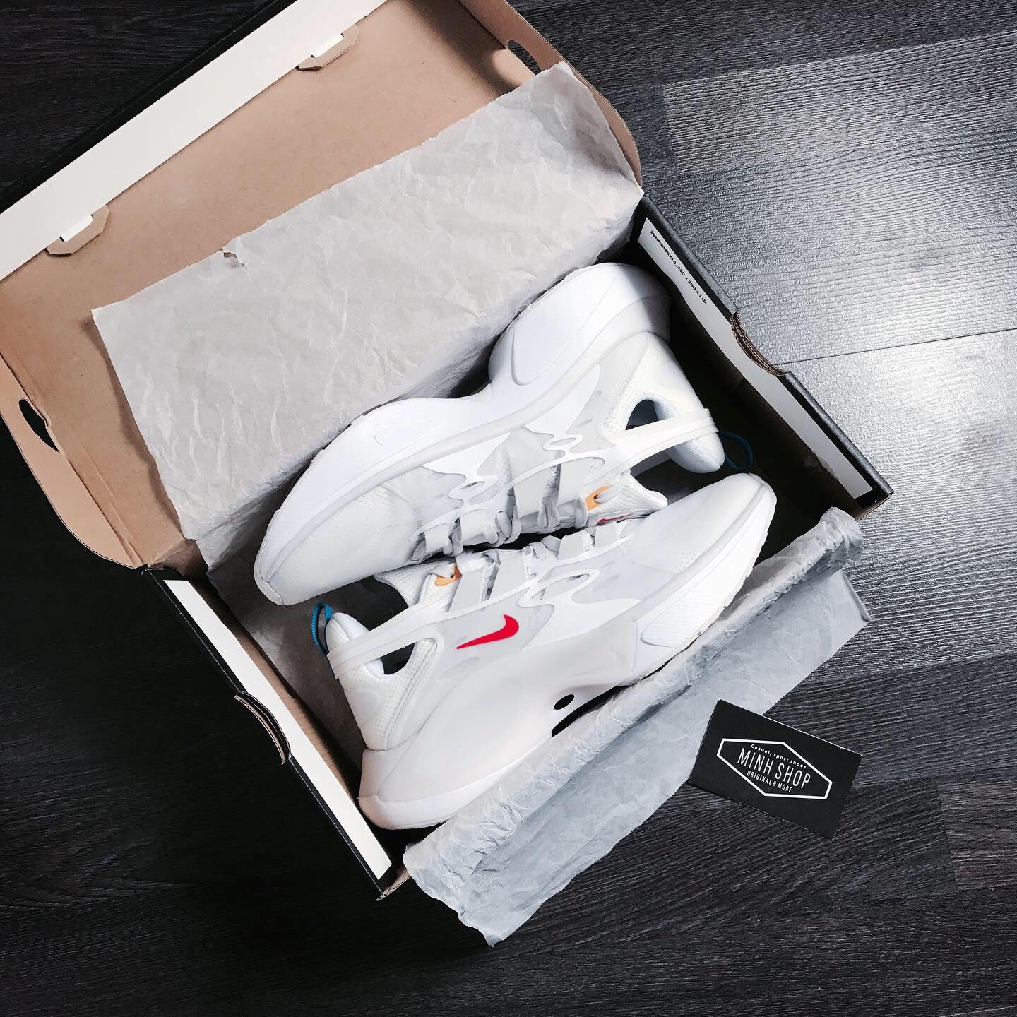 giày thể thao chính hãng, giày nike chính hãng, giày adidas chính hãng, giày newbalance chính hãng, giày converse chính hãng, giày puma chính hãng, giày vans chính hãng, giày asics chính hãng, giày everlast chính hãng, nước hoa chính hãng, ba lô, dép, dép quai ngang