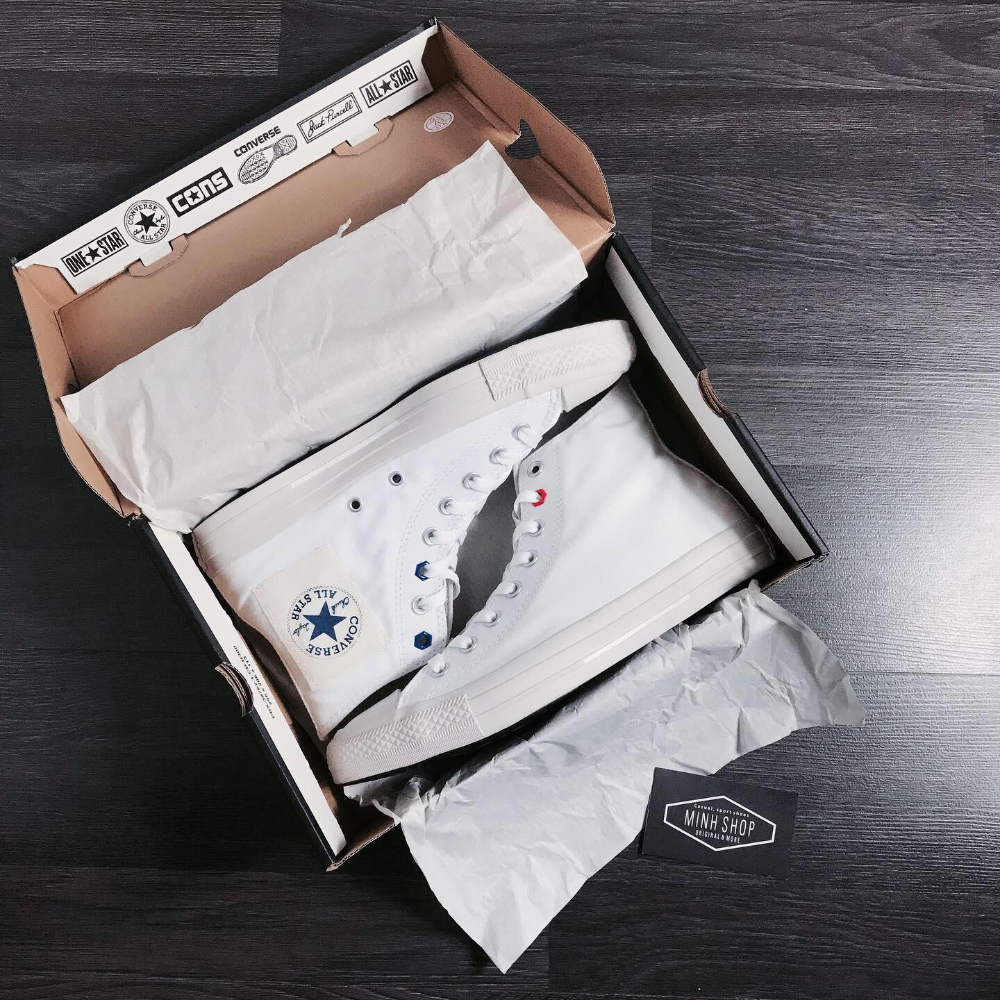 giày thể thao chính hãng, giày nike chính hãng, giày adidas chính hãng, giày newbalance chính hãng, giày converse chính hãng, giày puma chính hãng, giày vans chính hãng, giày asics chính hãng, giày everlast chính hãng, nước hoa chính hãng, ba lô, dép, dép quai ngang