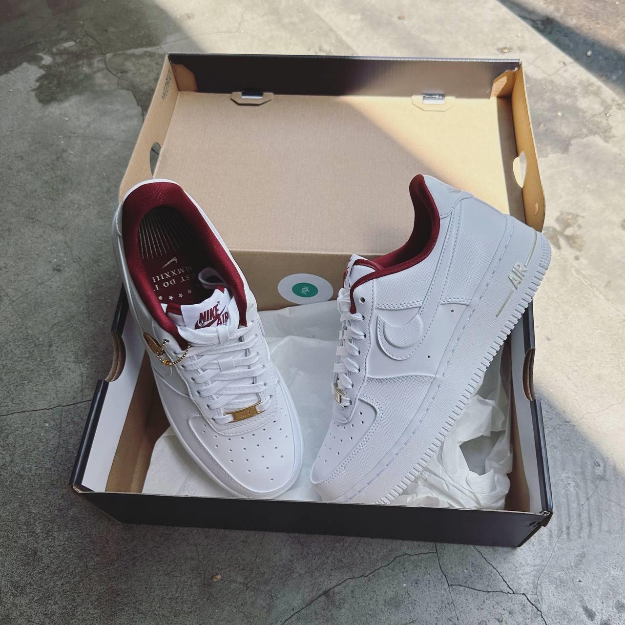 giày thể thao chính hãng, giày nike chính hãng, giày adidas chính hãng, giày newbalance chính hãng, giày converse chính hãng, giày puma chính hãng, giày vans chính hãng, giày asics chính hãng, giày everlast chính hãng, nước hoa chính hãng, ba lô, dép, dép quai ngang