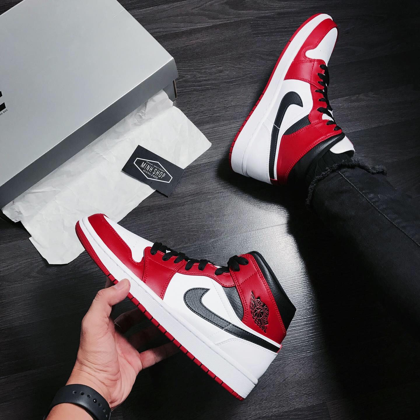 giày thể thao chính hãng, giày nike chính hãng, giày adidas chính hãng, giày newbalance chính hãng, giày converse chính hãng, giày puma chính hãng, giày vans chính hãng, giày asics chính hãng, giày everlast chính hãng, nước hoa chính hãng, ba lô, dép, dép quai ngang