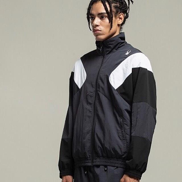 Giày thể thao, Balo thể thao, Nón thể thao, Thương hiệu giày nổi tiếng, Giày Adidas, Giày Nike, Balo Nike, Balo Adidas, Nón Nike, Nón Adidas