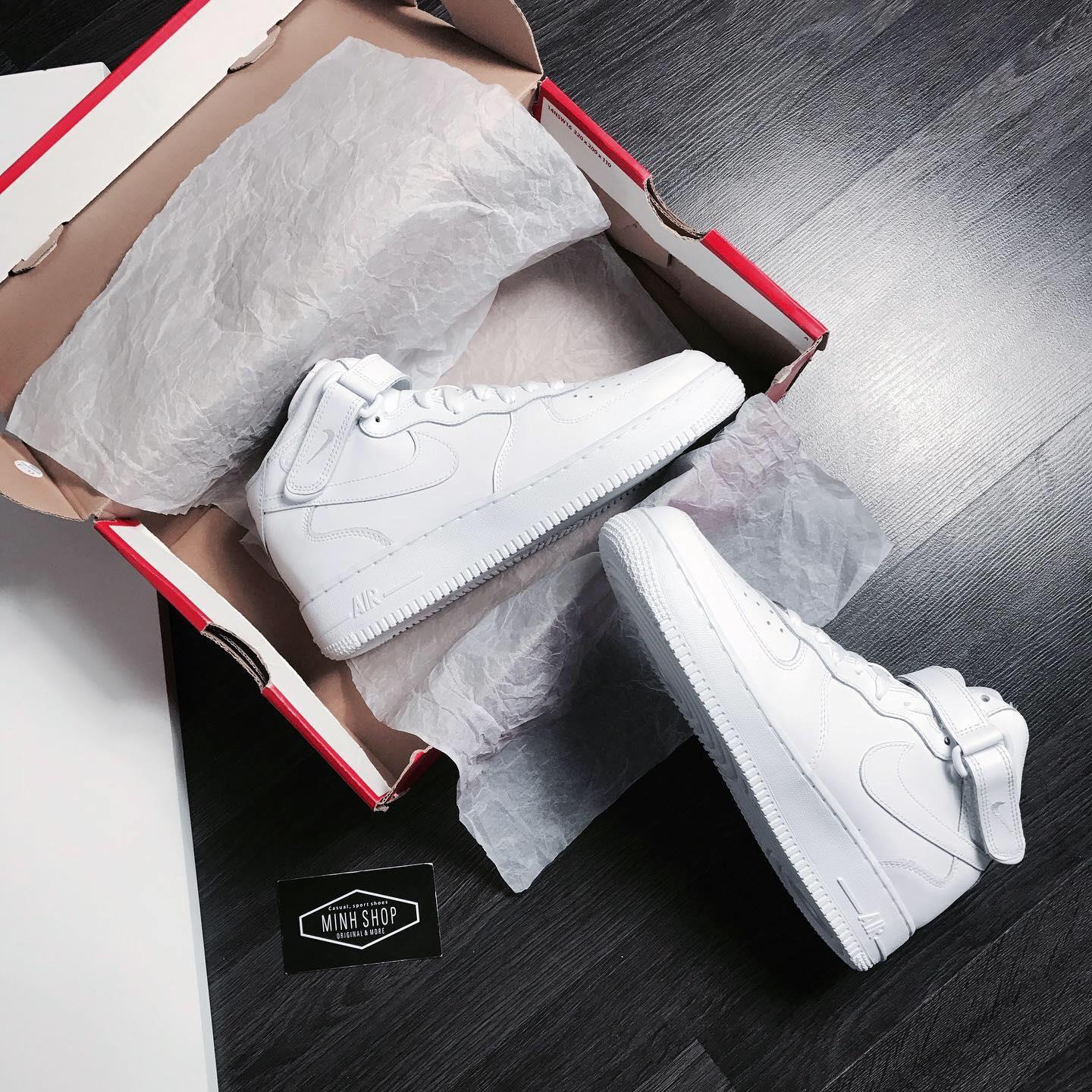 giày thể thao chính hãng, giày nike chính hãng, giày adidas chính hãng, giày newbalance chính hãng, giày converse chính hãng, giày puma chính hãng, giày vans chính hãng, giày asics chính hãng, giày everlast chính hãng, nước hoa chính hãng, ba lô, dép, dép quai ngang