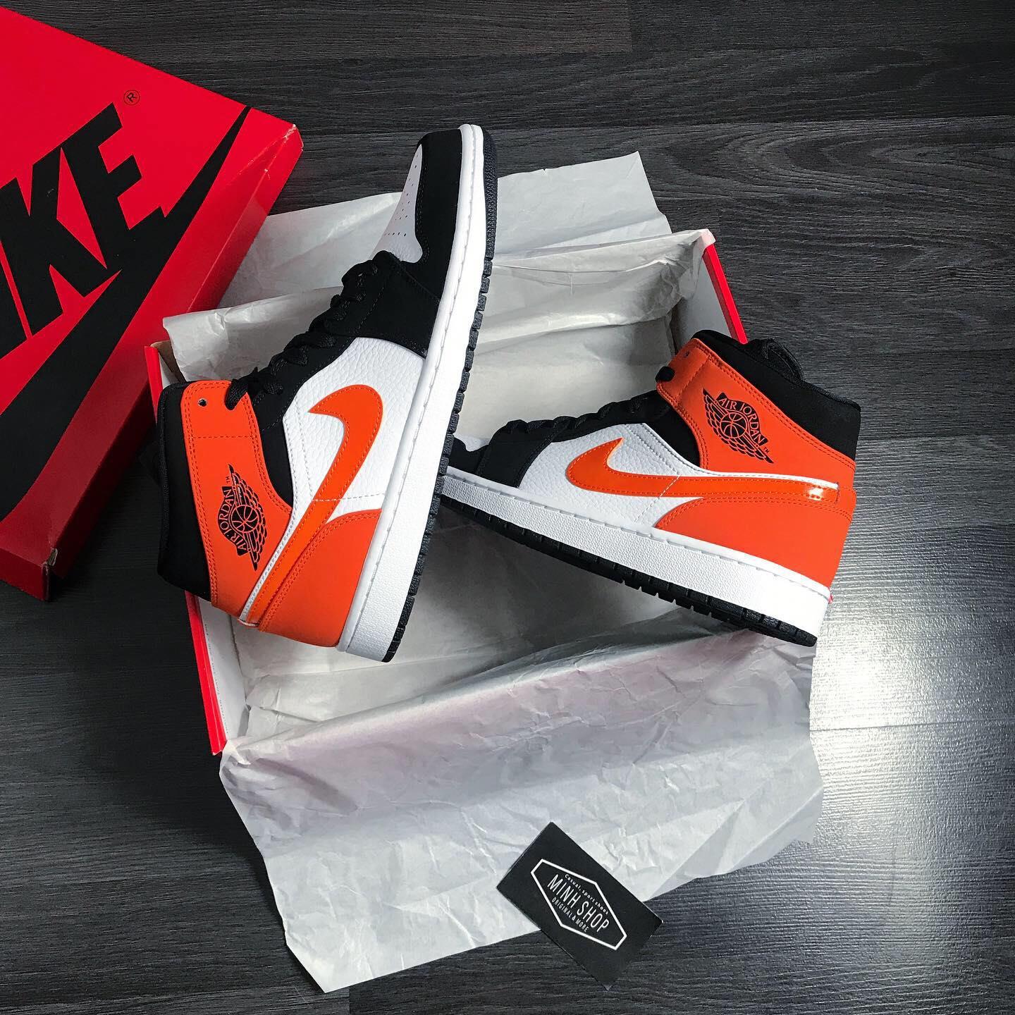 giày thể thao chính hãng, giày nike chính hãng, giày adidas chính hãng, giày newbalance chính hãng, giày converse chính hãng, giày puma chính hãng, giày vans chính hãng, giày asics chính hãng, giày everlast chính hãng, nước hoa chính hãng, ba lô, dép, dép quai ngang