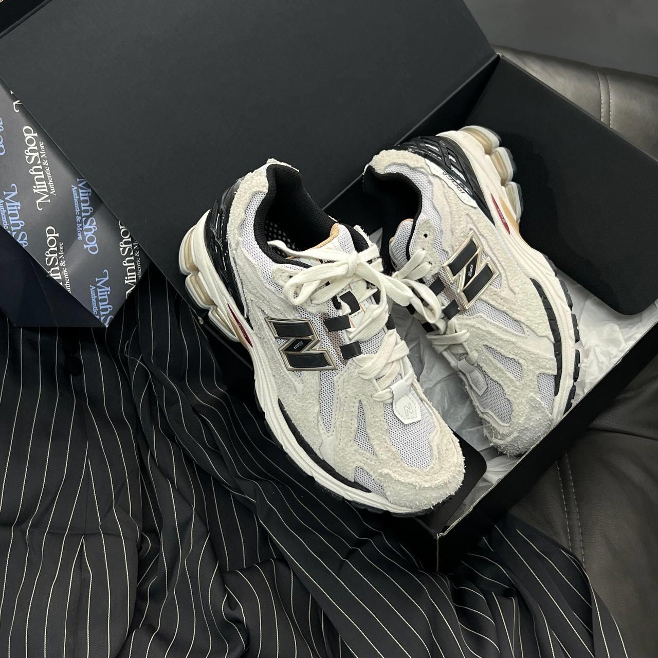 giày thể thao chính hãng, giày nike chính hãng, giày adidas chính hãng, giày newbalance chính hãng, giày converse chính hãng, giày puma chính hãng, giày vans chính hãng, giày asics chính hãng, giày everlast chính hãng, nước hoa chính hãng, ba lô, dép, dép quai ngang
