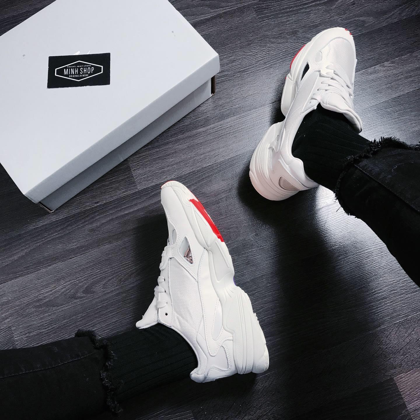 giày thể thao chính hãng, giày nike chính hãng, giày adidas chính hãng, giày newbalance chính hãng, giày converse chính hãng, giày puma chính hãng, giày vans chính hãng, giày asics chính hãng, giày everlast chính hãng, nước hoa chính hãng, ba lô, dép, dép quai ngang