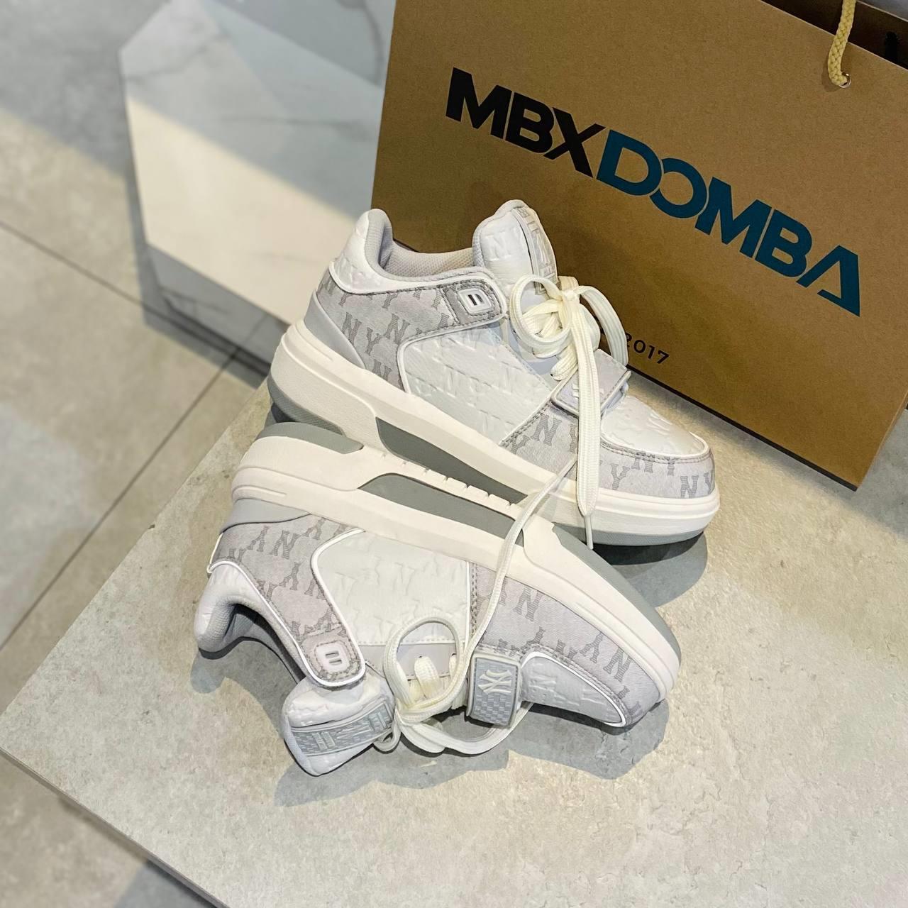 Giày thể thao, Balo thể thao, Nón thể thao, Thương hiệu giày nổi tiếng, Giày Adidas, Giày Nike, Balo Nike, Balo Adidas, Nón Nike, Nón Adidas