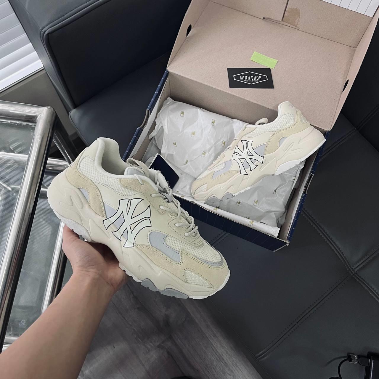 giày thể thao chính hãng, giày nike chính hãng, giày adidas chính hãng, giày newbalance chính hãng, giày converse chính hãng, giày puma chính hãng, giày vans chính hãng, giày asics chính hãng, giày everlast chính hãng, nước hoa chính hãng, ba lô, dép, dép quai ngang