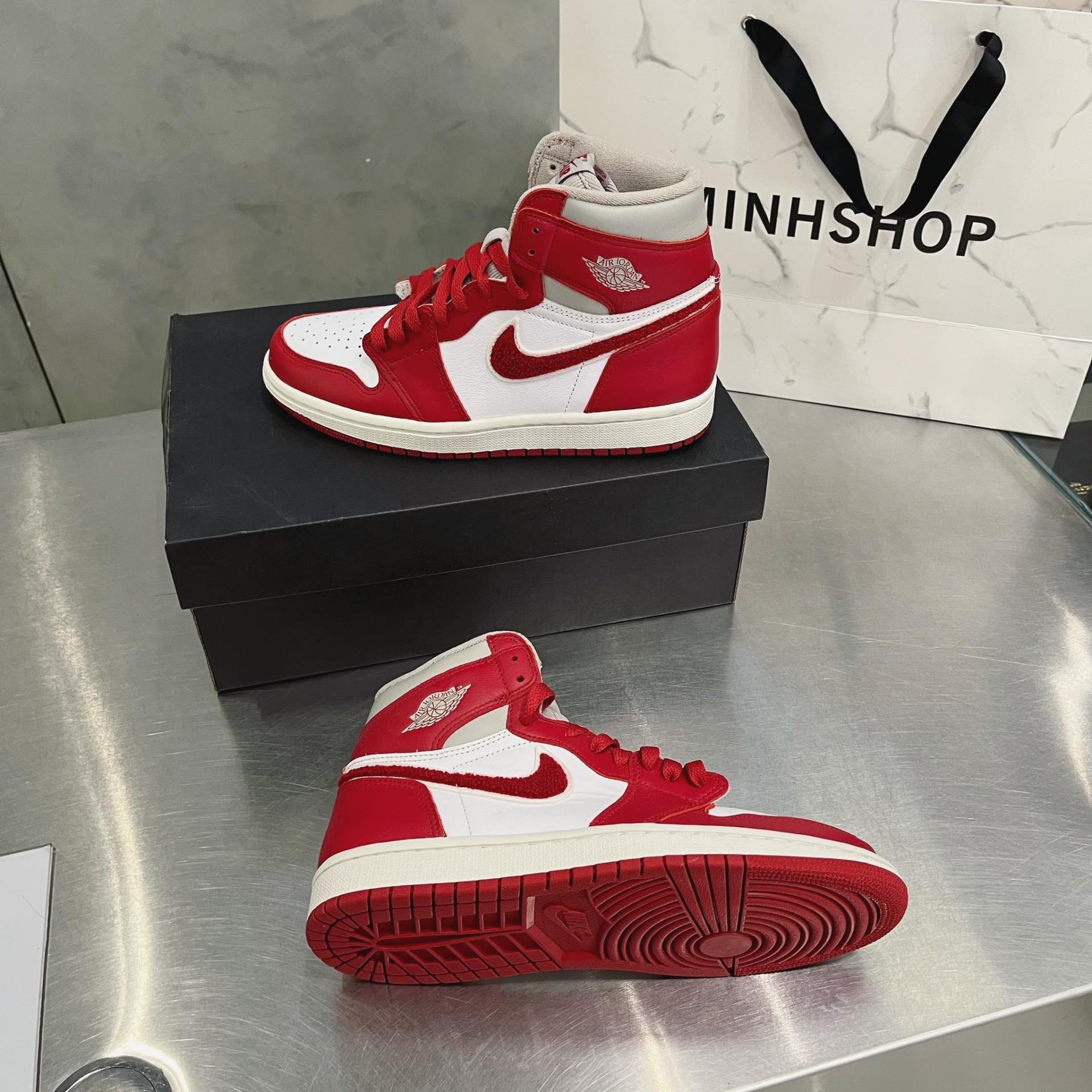 giày thể thao chính hãng, giày nike chính hãng, giày adidas chính hãng, giày newbalance chính hãng, giày converse chính hãng, giày puma chính hãng, giày vans chính hãng, giày asics chính hãng, giày everlast chính hãng, nước hoa chính hãng, ba lô, dép, dép quai ngang