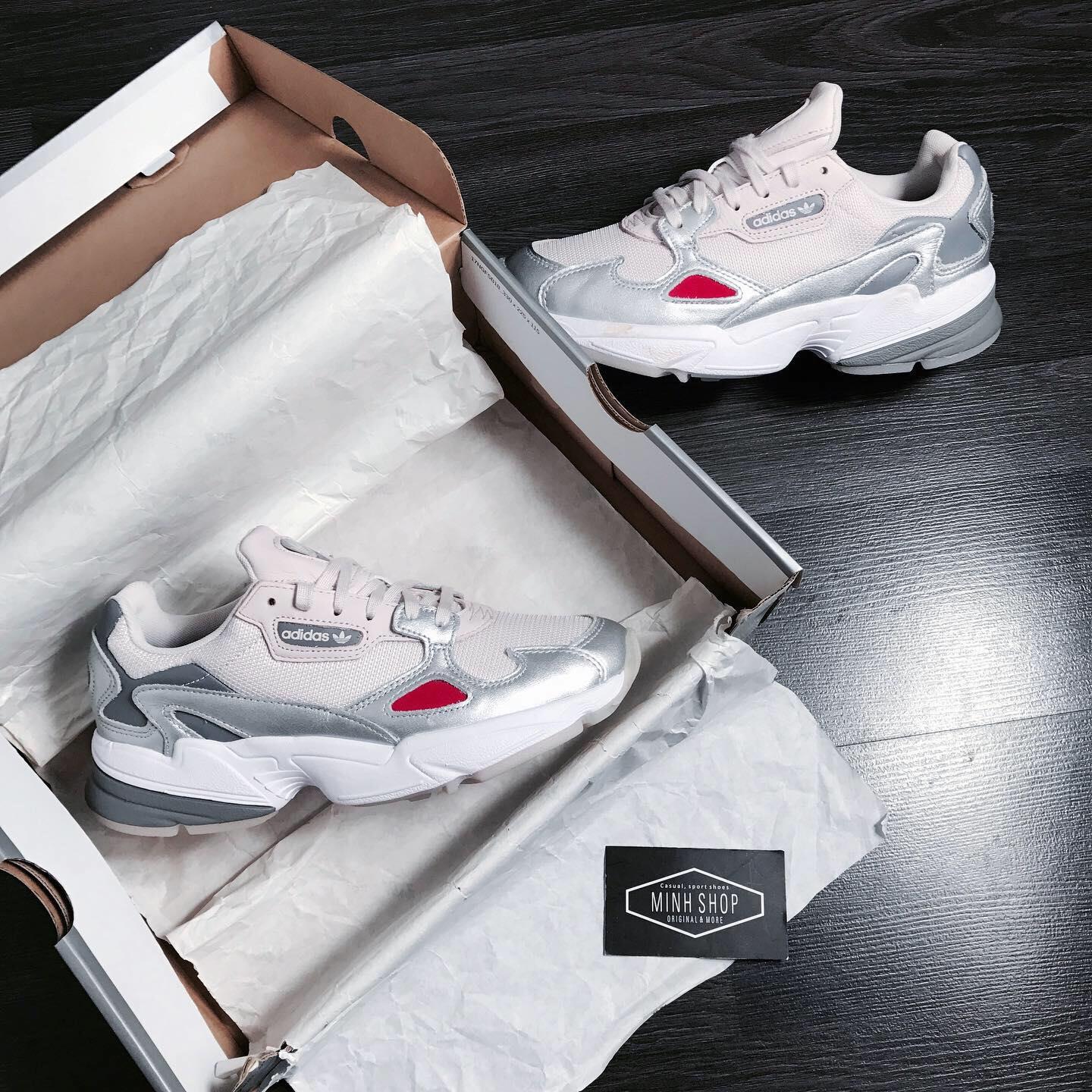 giày thể thao chính hãng, giày nike chính hãng, giày adidas chính hãng, giày newbalance chính hãng, giày converse chính hãng, giày puma chính hãng, giày vans chính hãng, giày asics chính hãng, giày everlast chính hãng, nước hoa chính hãng, ba lô, dép, dép quai ngang