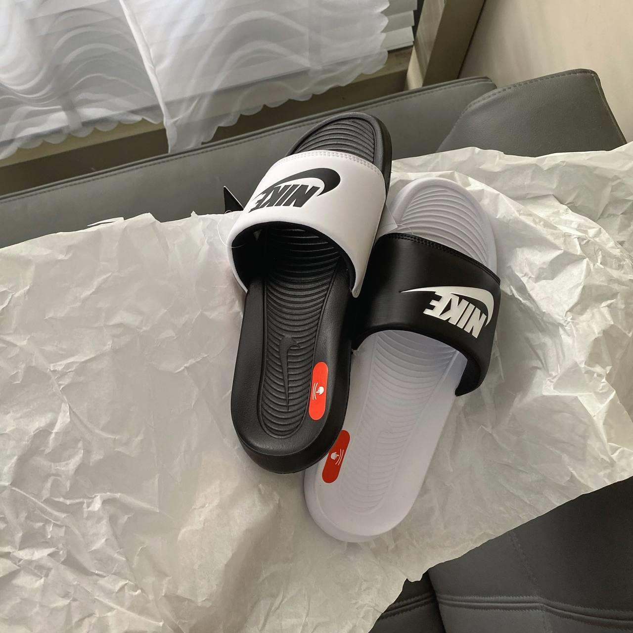 City Culture, hệ thống cửa hàng phân phối chuyên phân phối đồ thể thao, đồng hồ, nước hoa chính hãng, chính ngạch, xách tay từ US, UK, Korea, Japan.