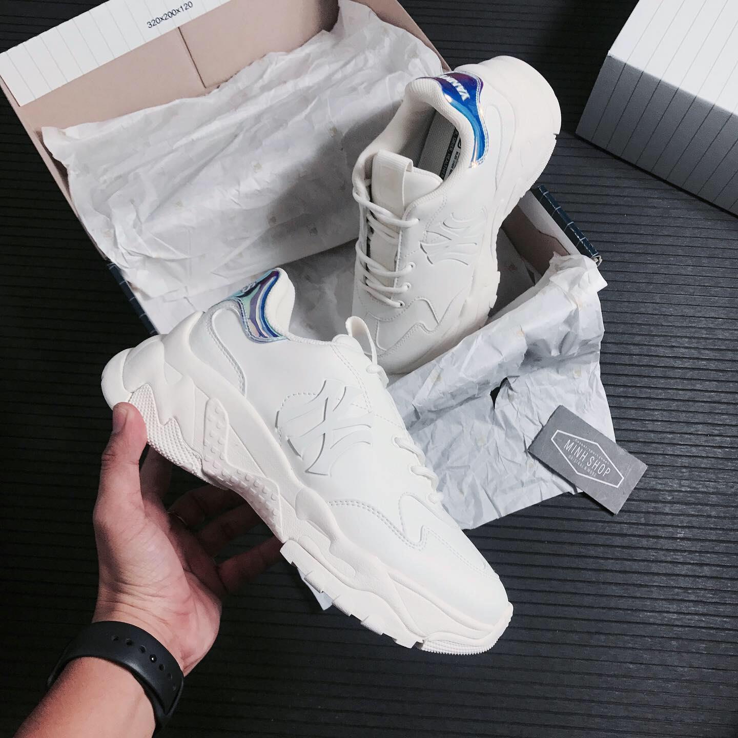 giày thể thao chính hãng, giày nike chính hãng, giày adidas chính hãng, giày newbalance chính hãng, giày converse chính hãng, giày puma chính hãng, giày vans chính hãng, giày asics chính hãng, giày everlast chính hãng, nước hoa chính hãng, ba lô, dép, dép quai ngang