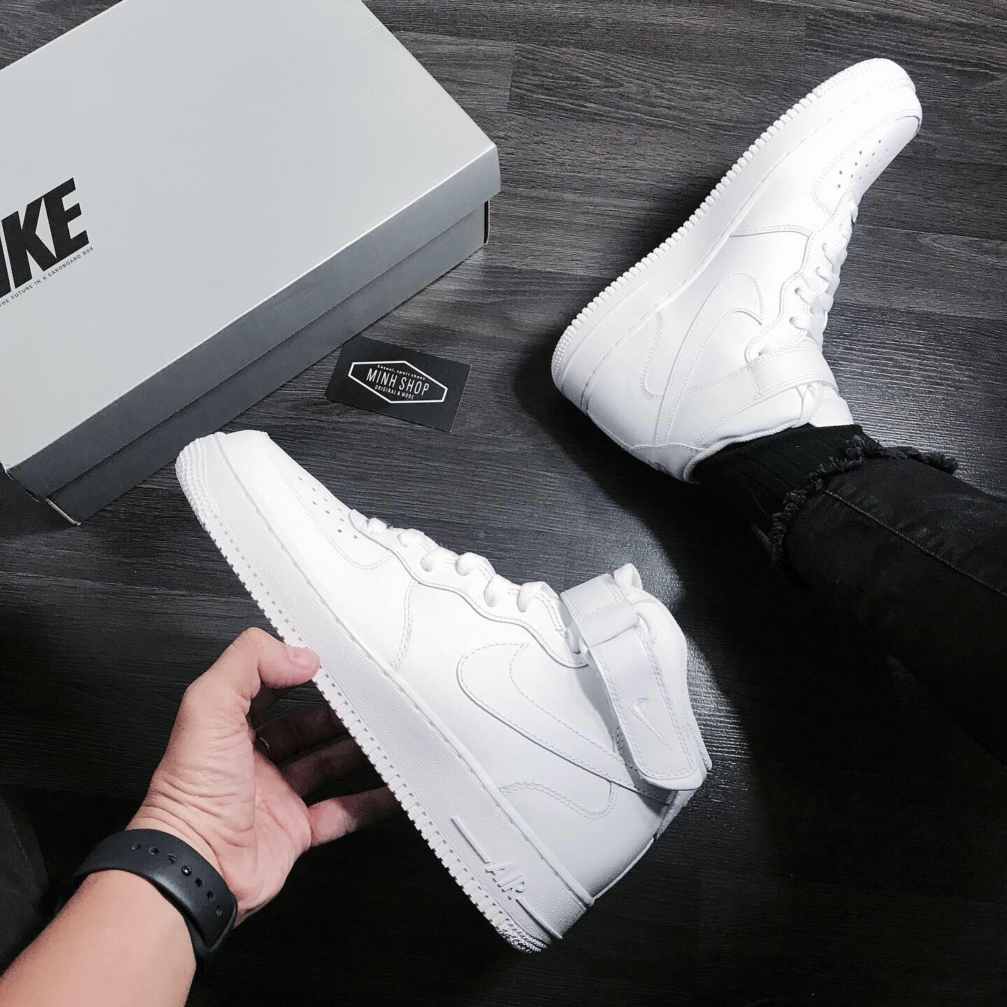 giày thể thao chính hãng, giày nike chính hãng, giày adidas chính hãng, giày newbalance chính hãng, giày converse chính hãng, giày puma chính hãng, giày vans chính hãng, giày asics chính hãng, giày everlast chính hãng, nước hoa chính hãng, ba lô, dép, dép quai ngang