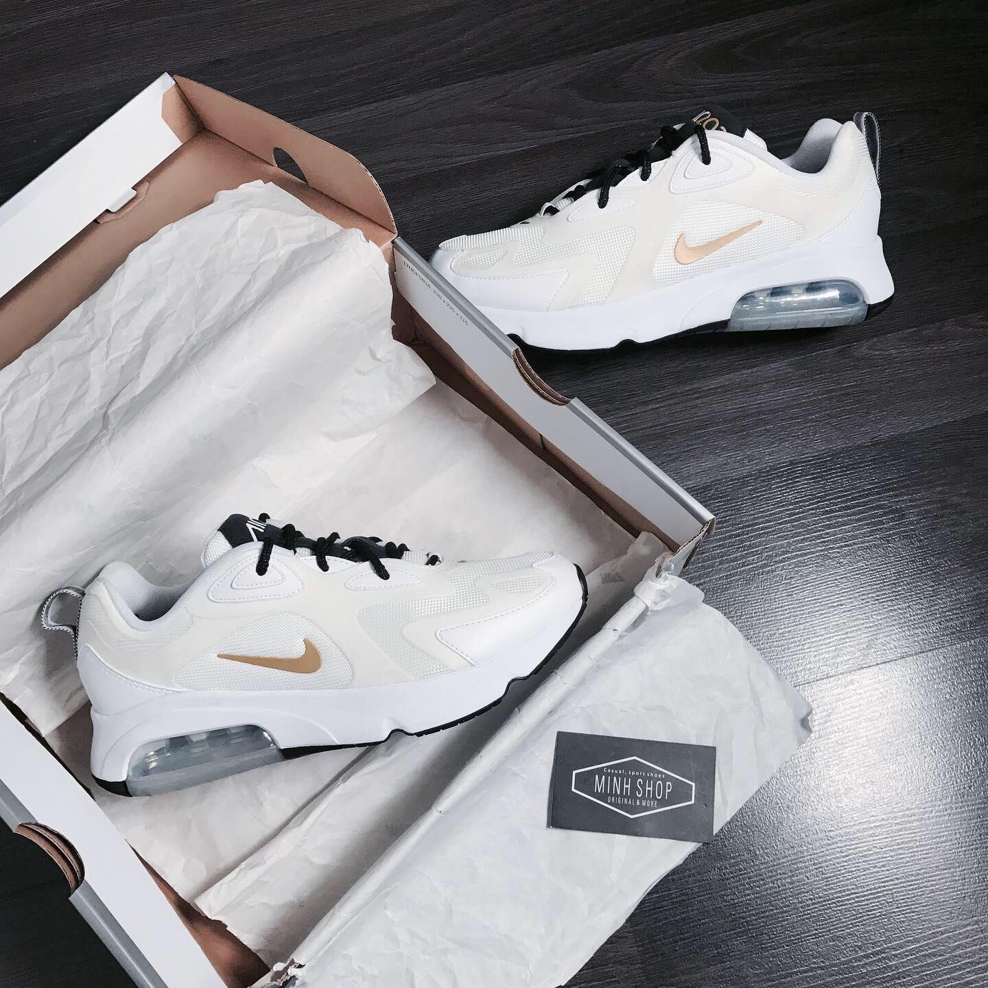 giày thể thao chính hãng, giày nike chính hãng, giày adidas chính hãng, giày newbalance chính hãng, giày converse chính hãng, giày puma chính hãng, giày vans chính hãng, giày asics chính hãng, giày everlast chính hãng, nước hoa chính hãng, ba lô, dép, dép quai ngang