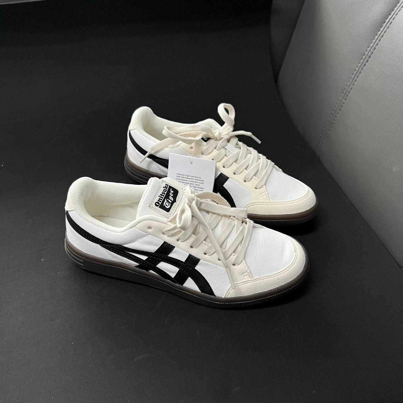 giày thể thao chính hãng, giày nike chính hãng, giày adidas chính hãng, giày newbalance chính hãng, giày converse chính hãng, giày puma chính hãng, giày vans chính hãng, giày asics chính hãng, giày everlast chính hãng, nước hoa chính hãng, ba lô, dép, dép quai ngang