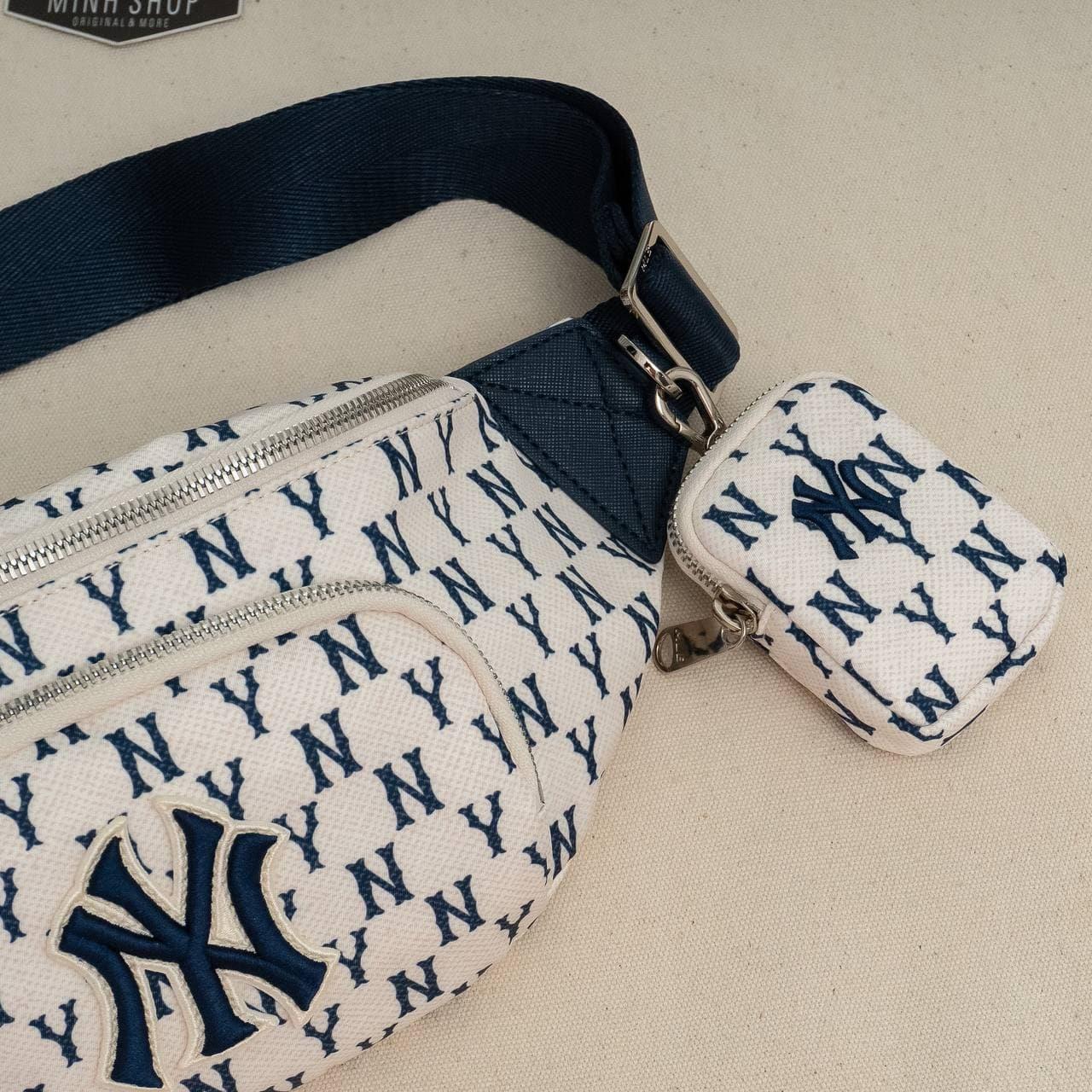 City Culture, hệ thống cửa hàng phân phối chuyên phân phối đồ thể thao, đồng hồ, nước hoa chính hãng, chính ngạch, xách tay từ US, UK, Korea, Japan.