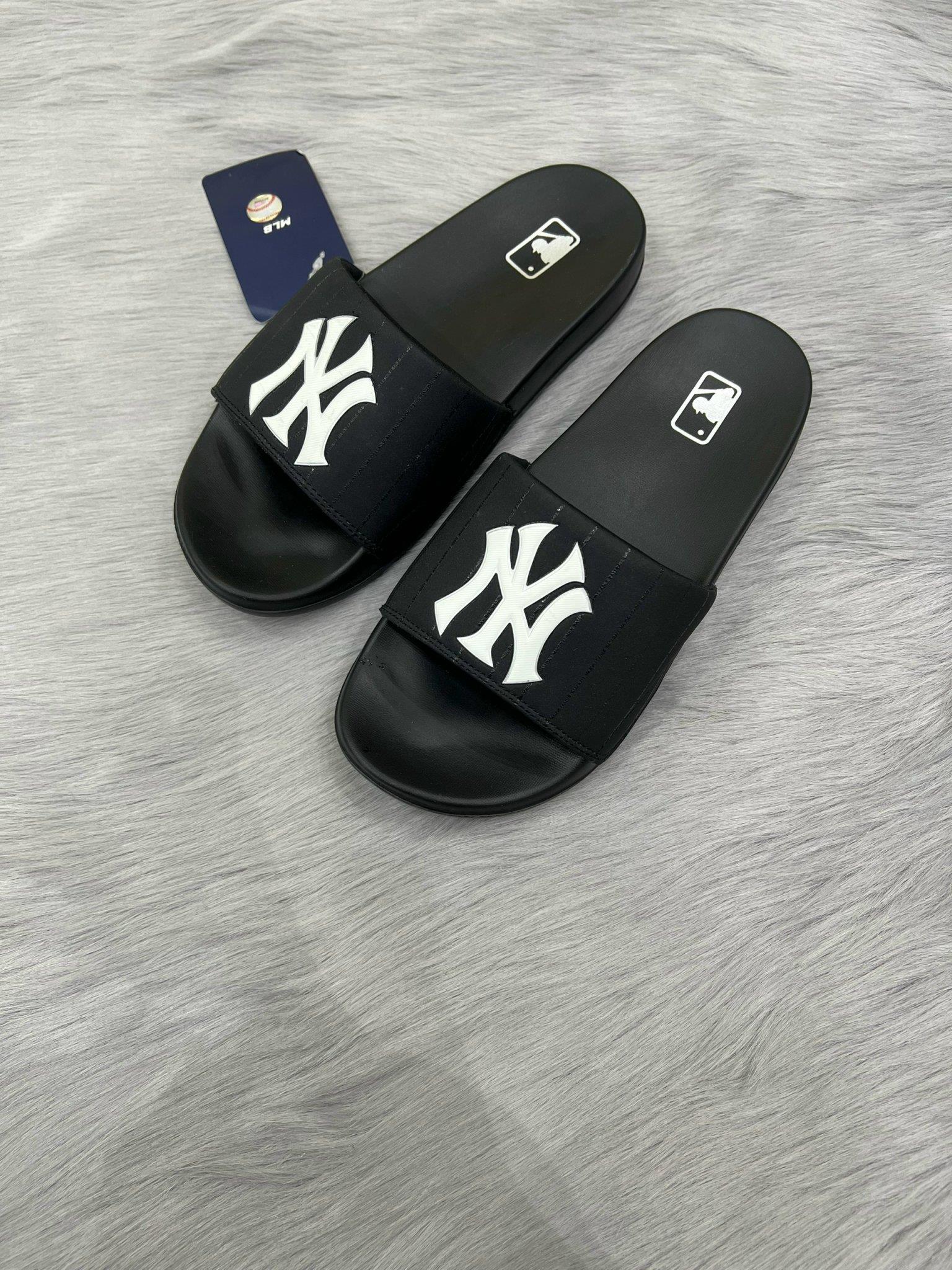 Giày thể thao, Balo thể thao, Nón thể thao, Thương hiệu giày nổi tiếng, Giày Adidas, Giày Nike, Balo Nike, Balo Adidas, Nón Nike, Nón Adidas