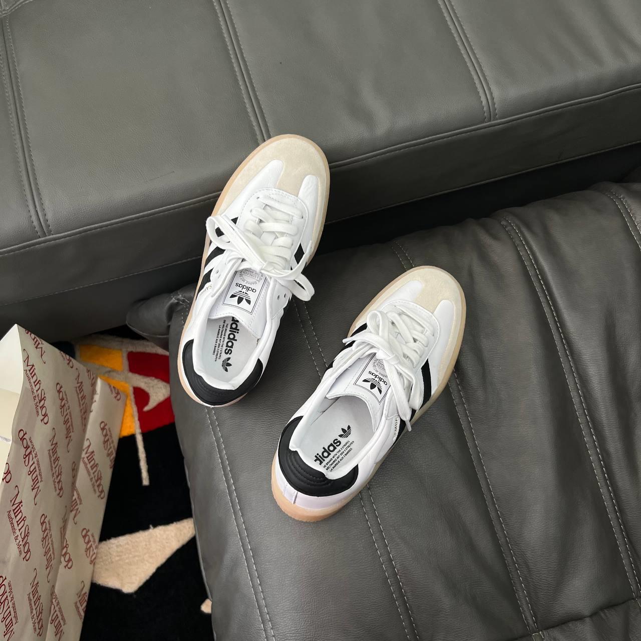 giày thể thao chính hãng, giày nike chính hãng, giày adidas chính hãng, giày newbalance chính hãng, giày converse chính hãng, giày puma chính hãng, giày vans chính hãng, giày asics chính hãng, giày everlast chính hãng, nước hoa chính hãng, ba lô, dép, dép quai ngang