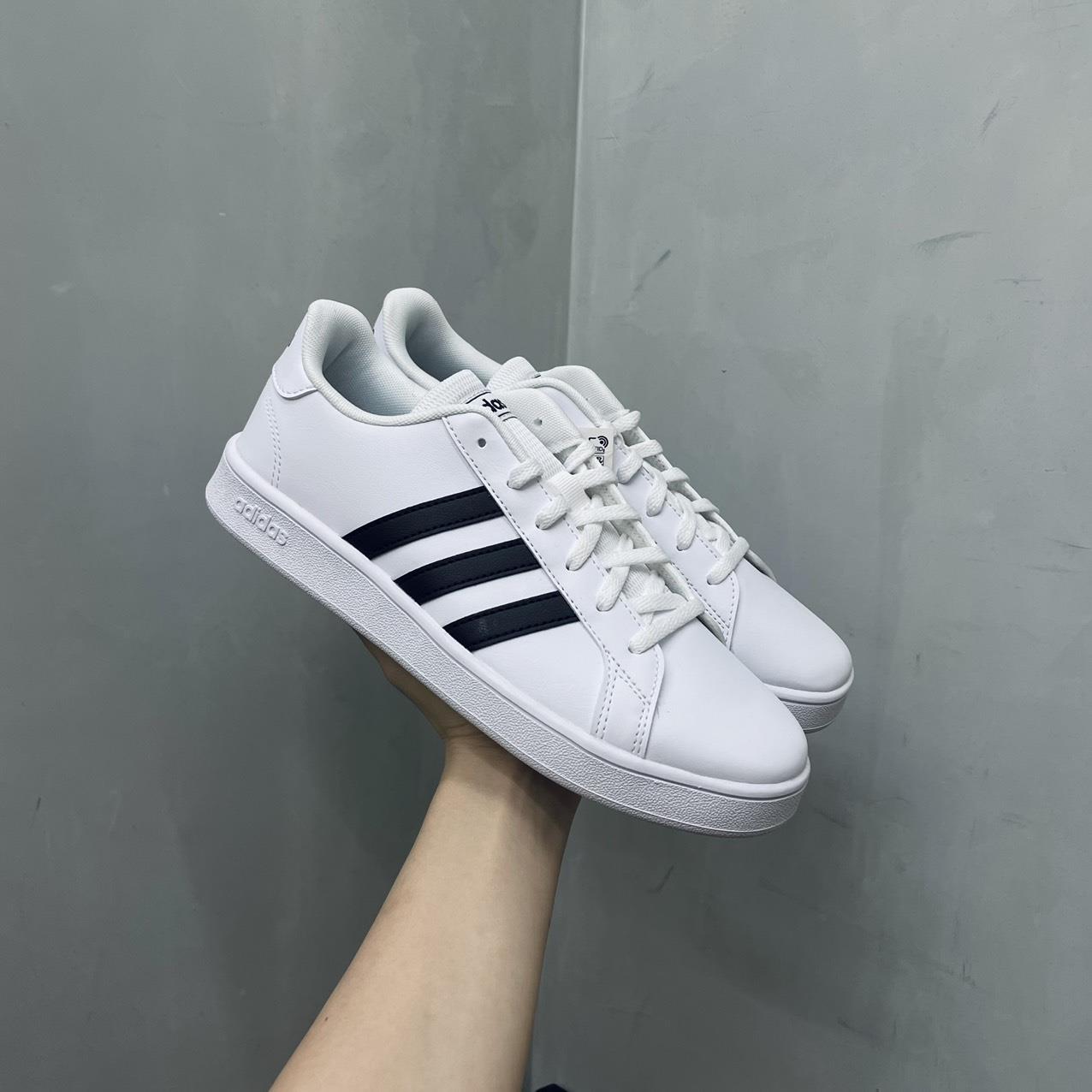 giày thể thao chính hãng, giày nike chính hãng, giày adidas chính hãng, giày newbalance chính hãng, giày converse chính hãng, giày puma chính hãng, giày vans chính hãng, giày asics chính hãng, giày everlast chính hãng, nước hoa chính hãng, ba lô, dép, dép quai ngang