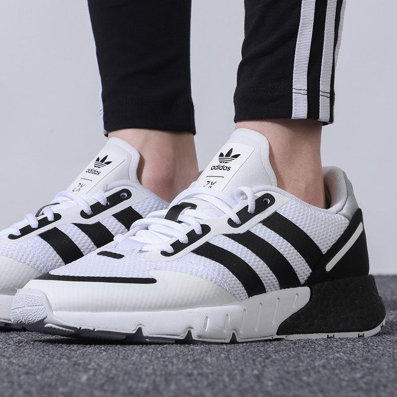 Giày thể thao, Balo thể thao, Nón thể thao, Thương hiệu giày nổi tiếng, Giày Adidas, Giày Nike, Balo Nike, Balo Adidas, Nón Nike, Nón Adidas