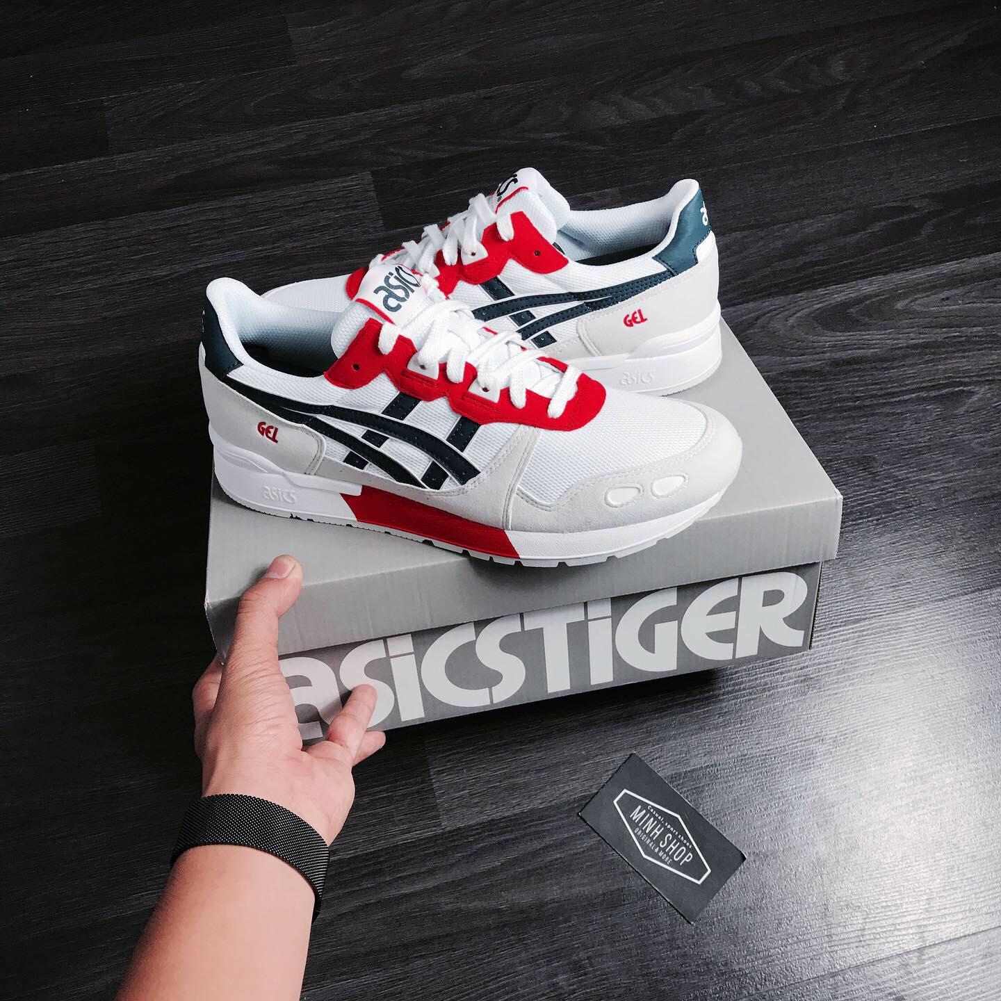 giày thể thao chính hãng, giày nike chính hãng, giày adidas chính hãng, giày newbalance chính hãng, giày converse chính hãng, giày puma chính hãng, giày vans chính hãng, giày asics chính hãng, giày everlast chính hãng, nước hoa chính hãng, ba lô, dép, dép quai ngang