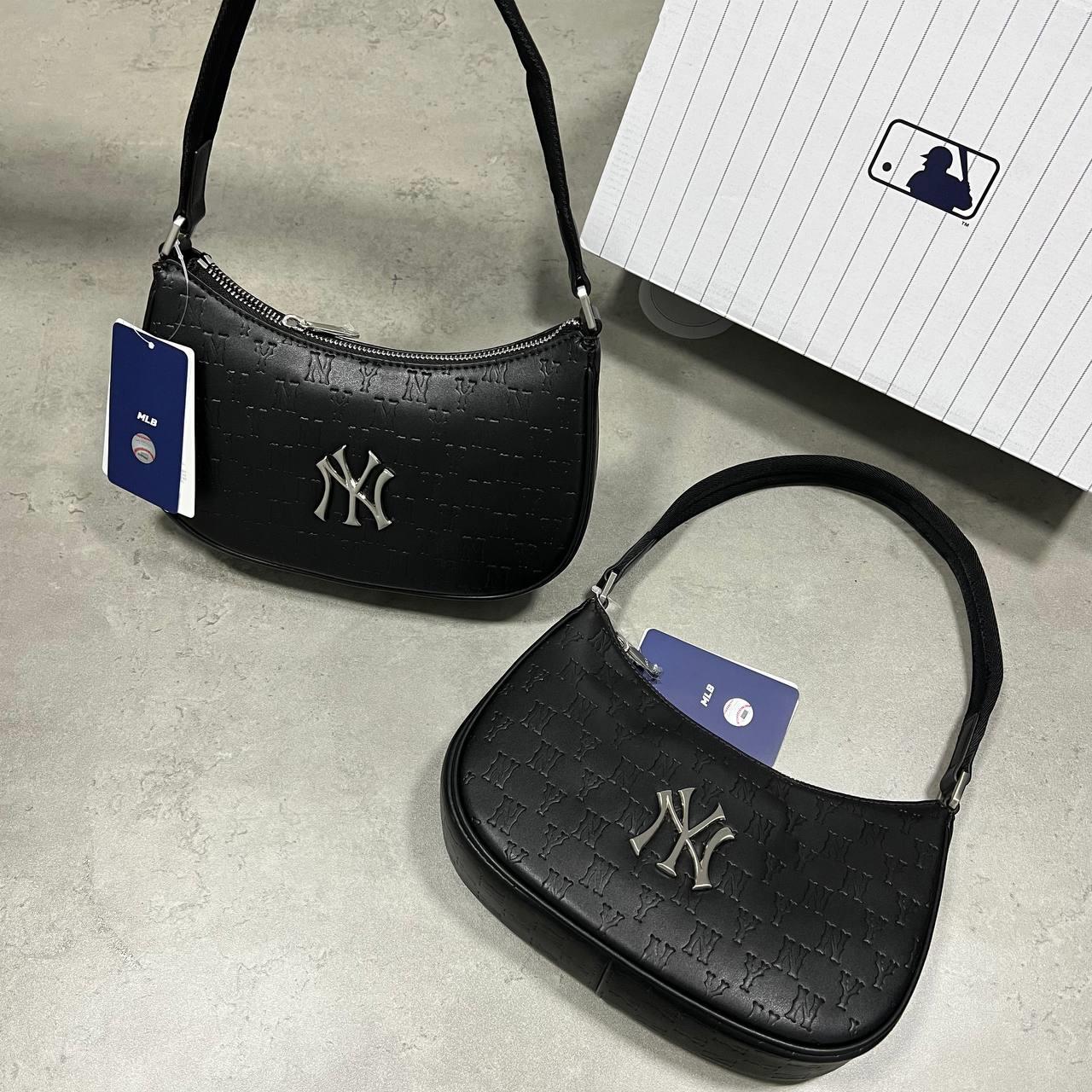 Giày thể thao, Balo thể thao, Nón thể thao, Thương hiệu giày nổi tiếng, Giày Adidas, Giày Nike, Balo Nike, Balo Adidas, Nón Nike, Nón Adidas