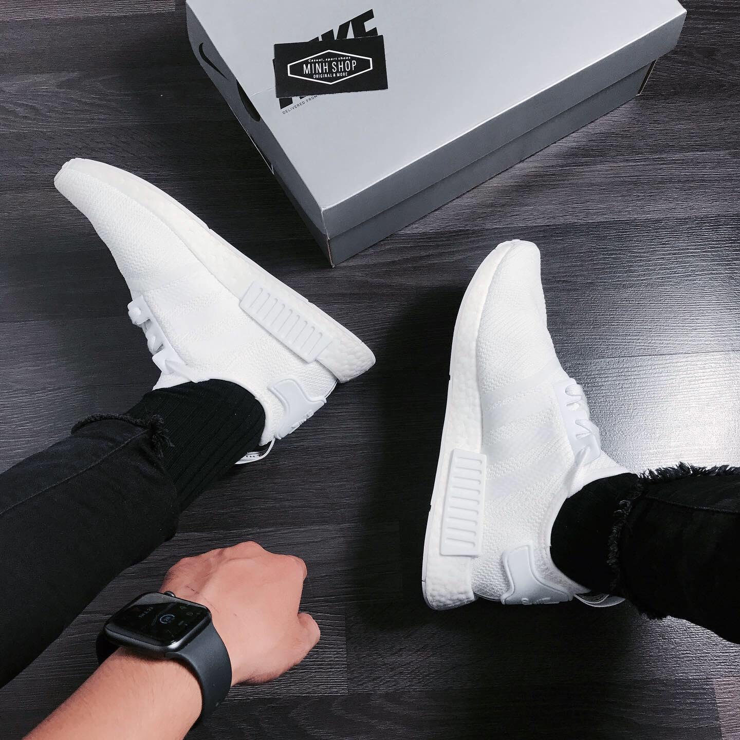 giày thể thao chính hãng, giày nike chính hãng, giày adidas chính hãng, giày newbalance chính hãng, giày converse chính hãng, giày puma chính hãng, giày vans chính hãng, giày asics chính hãng, giày everlast chính hãng, nước hoa chính hãng, ba lô, dép, dép quai ngang