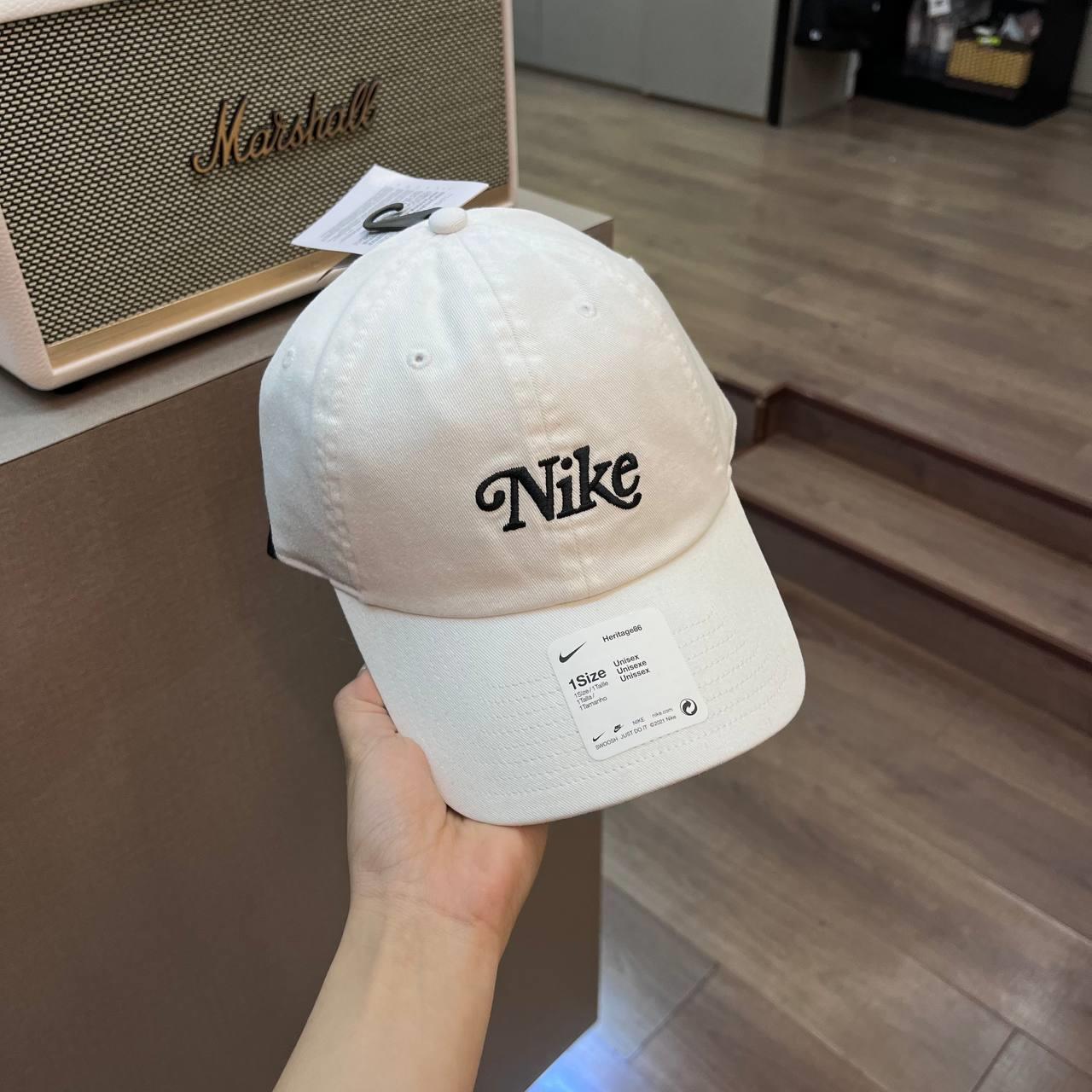 City Culture, hệ thống cửa hàng phân phối chuyên phân phối đồ thể thao, đồng hồ, nước hoa chính hãng, chính ngạch, xách tay từ US, UK, Korea, Japan.