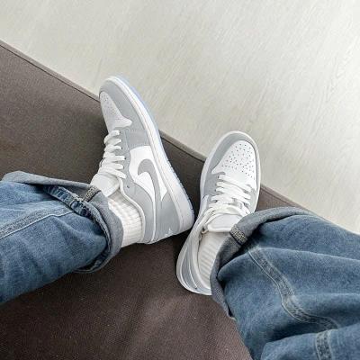 9697 - Giày Nike Air Jordan 1 Low White/Grey **[O]