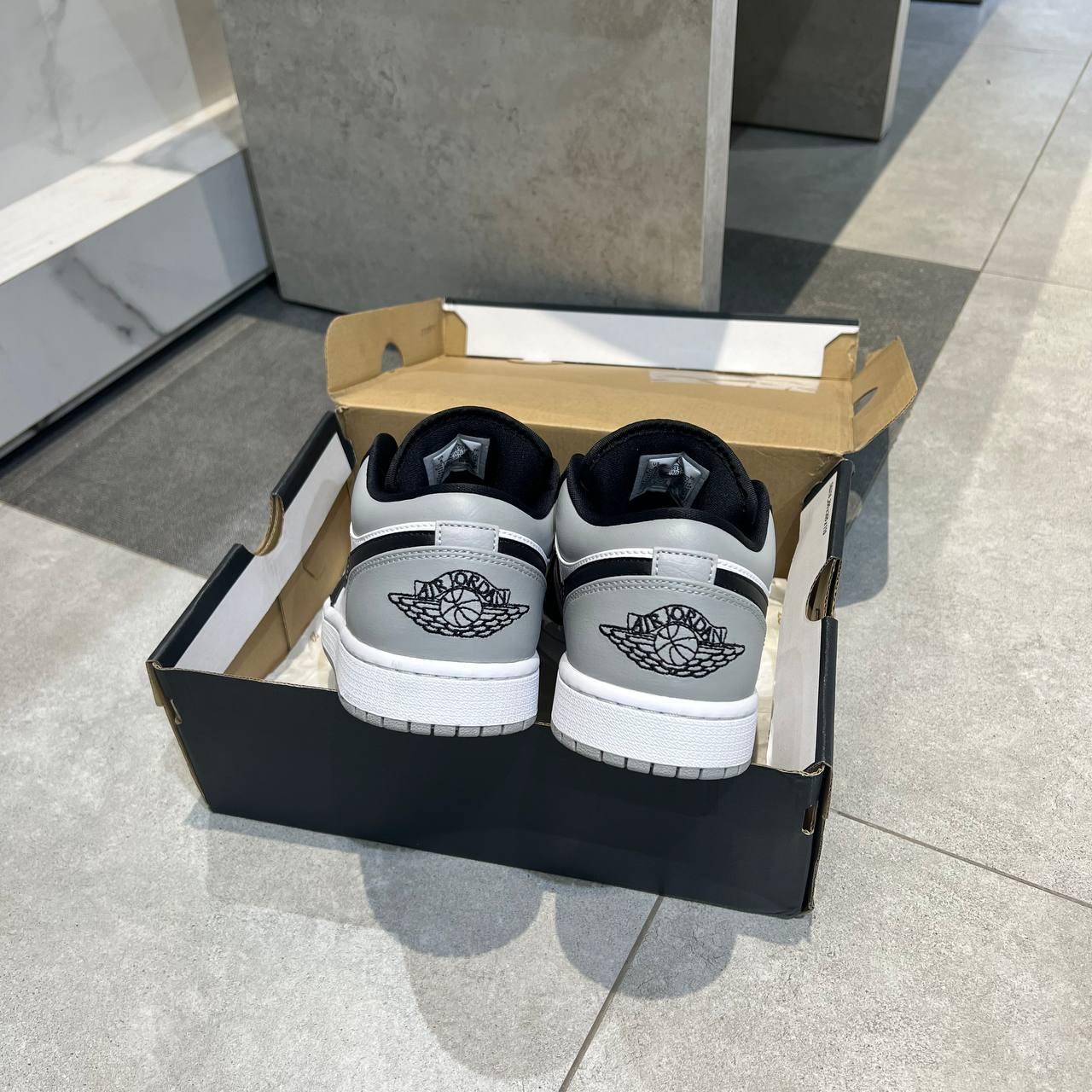Giày thể thao, Balo thể thao, Nón thể thao, Thương hiệu giày nổi tiếng, Giày Adidas, Giày Nike, Balo Nike, Balo Adidas, Nón Nike, Nón Adidas