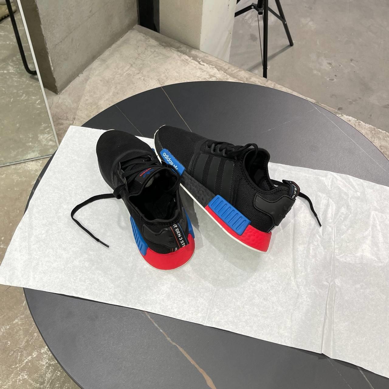 giày thể thao chính hãng, giày nike chính hãng, giày adidas chính hãng, giày newbalance chính hãng, giày converse chính hãng, giày puma chính hãng, giày vans chính hãng, giày asics chính hãng, giày everlast chính hãng, nước hoa chính hãng, ba lô, dép, dép quai ngang