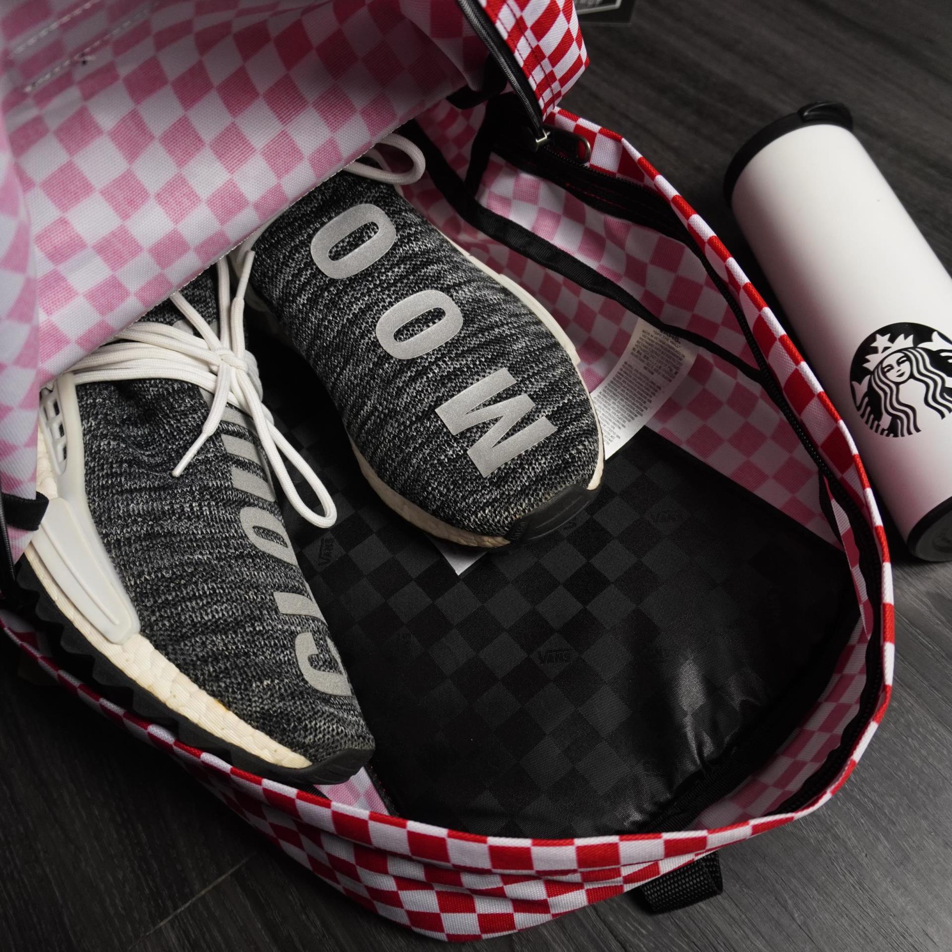giày thể thao chính hãng, giày nike chính hãng, giày adidas chính hãng, giày newbalance chính hãng, giày converse chính hãng, giày puma chính hãng, giày vans chính hãng, giày asics chính hãng, giày everlast chính hãng, nước hoa chính hãng, ba lô, dép, dép quai ngang