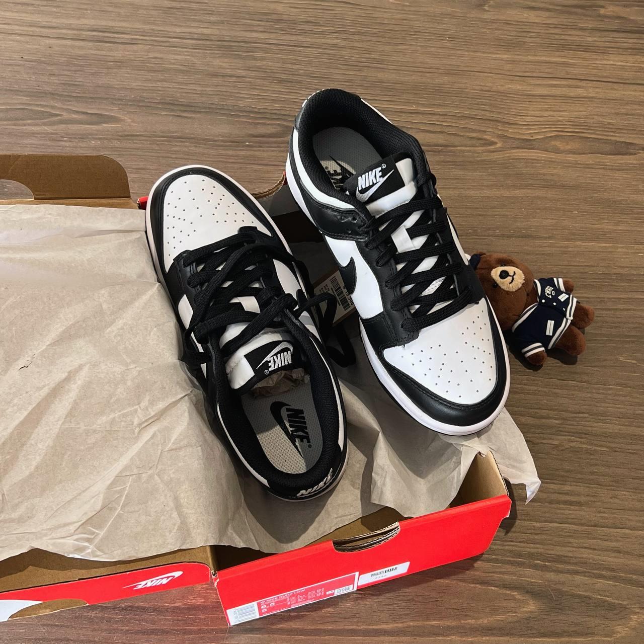 giày thể thao chính hãng, giày nike chính hãng, giày adidas chính hãng, giày newbalance chính hãng, giày converse chính hãng, giày puma chính hãng, giày vans chính hãng, giày asics chính hãng, giày everlast chính hãng, nước hoa chính hãng, ba lô, dép, dép quai ngang