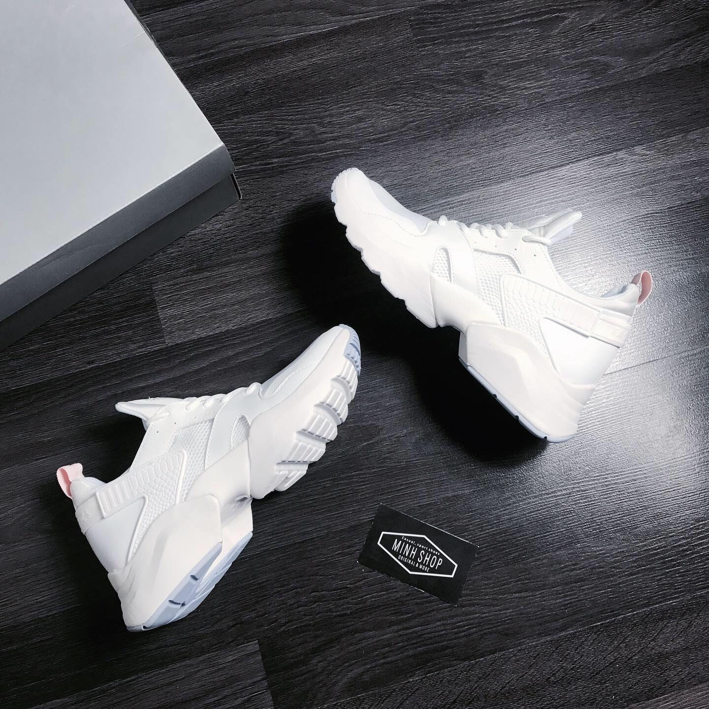 giày thể thao chính hãng, giày nike chính hãng, giày adidas chính hãng, giày newbalance chính hãng, giày converse chính hãng, giày puma chính hãng, giày vans chính hãng, giày asics chính hãng, giày everlast chính hãng, nước hoa chính hãng, ba lô, dép, dép quai ngang