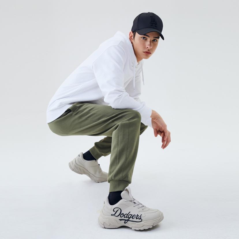 giày thể thao chính hãng, giày nike chính hãng, giày adidas chính hãng, giày newbalance chính hãng, giày converse chính hãng, giày puma chính hãng, giày vans chính hãng, giày asics chính hãng, giày everlast chính hãng, nước hoa chính hãng, ba lô, dép, dép quai ngang