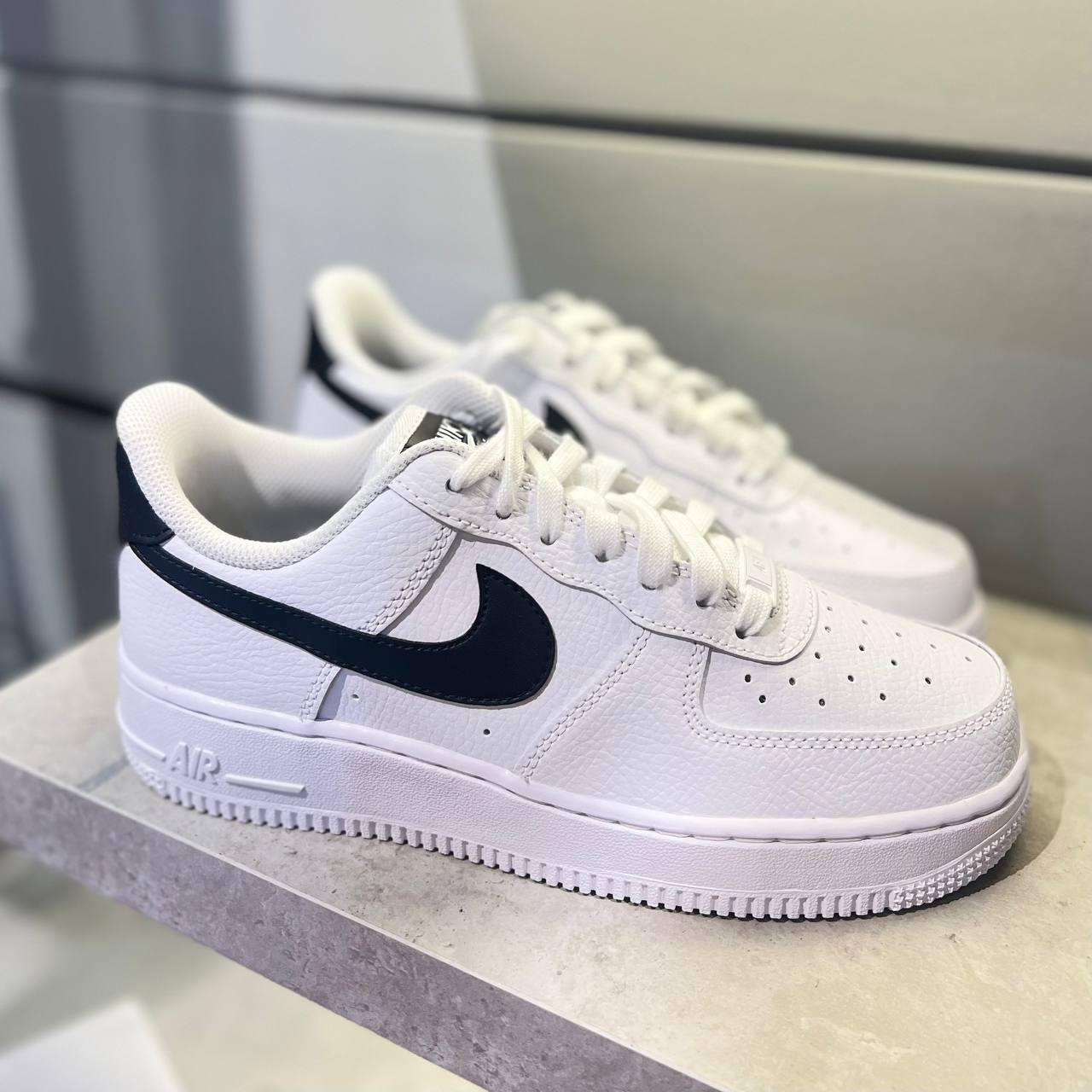 Giày thể thao, Balo thể thao, Nón thể thao, Thương hiệu giày nổi tiếng, Giày Adidas, Giày Nike, Balo Nike, Balo Adidas, Nón Nike, Nón Adidas