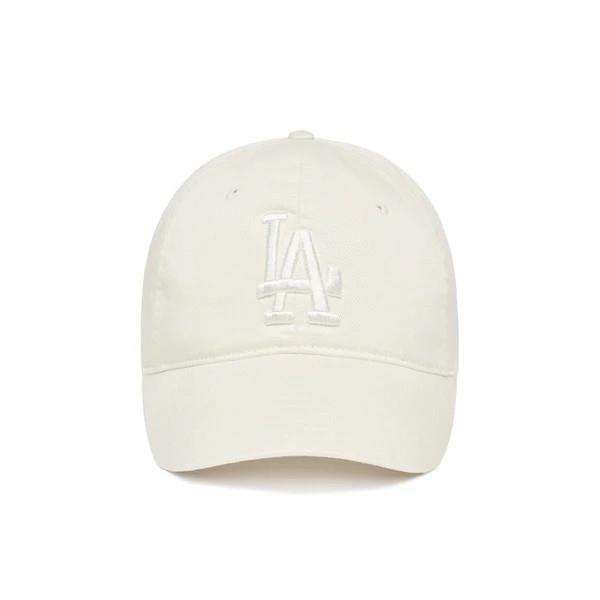 Giày thể thao, Balo thể thao, Nón thể thao, Thương hiệu giày nổi tiếng, Giày Adidas, Giày Nike, Balo Nike, Balo Adidas, Nón Nike, Nón Adidas