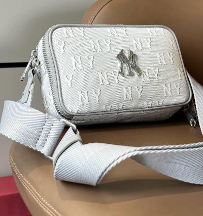 21050 - Túi MLB Korea Monogram Jacquard Mini Cross Bag New York Yankees 'Grey/White'