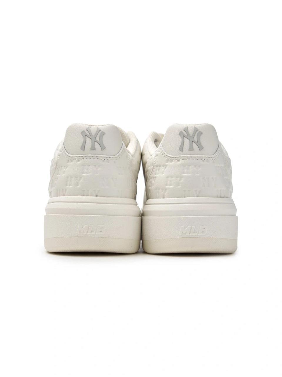 Giày thể thao, Balo thể thao, Nón thể thao, Thương hiệu giày nổi tiếng, Giày Adidas, Giày Nike, Balo Nike, Balo Adidas, Nón Nike, Nón Adidas