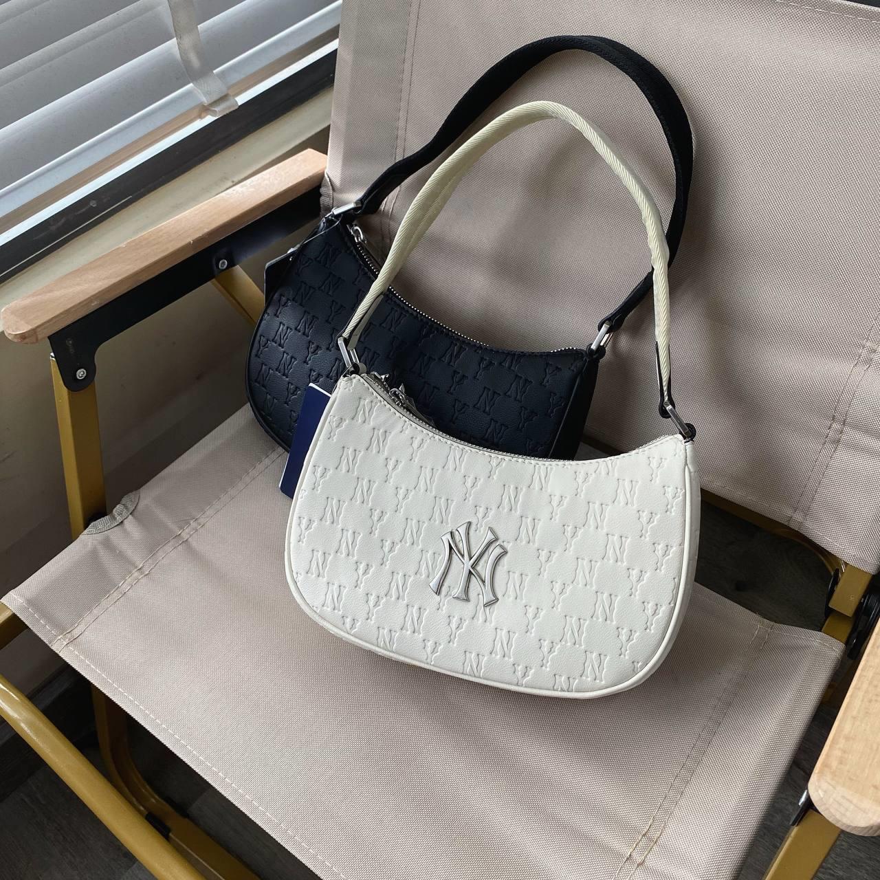 City Culture, hệ thống cửa hàng phân phối chuyên phân phối đồ thể thao, đồng hồ, nước hoa chính hãng, chính ngạch, xách tay từ US, UK, Korea, Japan.