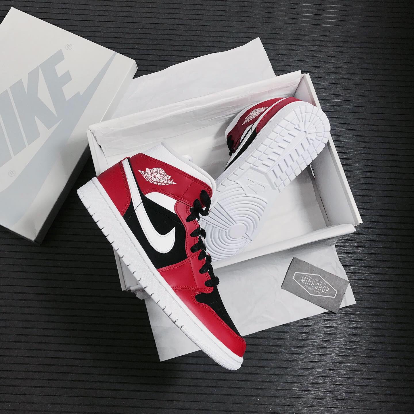 giày thể thao chính hãng, giày nike chính hãng, giày adidas chính hãng, giày newbalance chính hãng, giày converse chính hãng, giày puma chính hãng, giày vans chính hãng, giày asics chính hãng, giày everlast chính hãng, nước hoa chính hãng, ba lô, dép, dép quai ngang