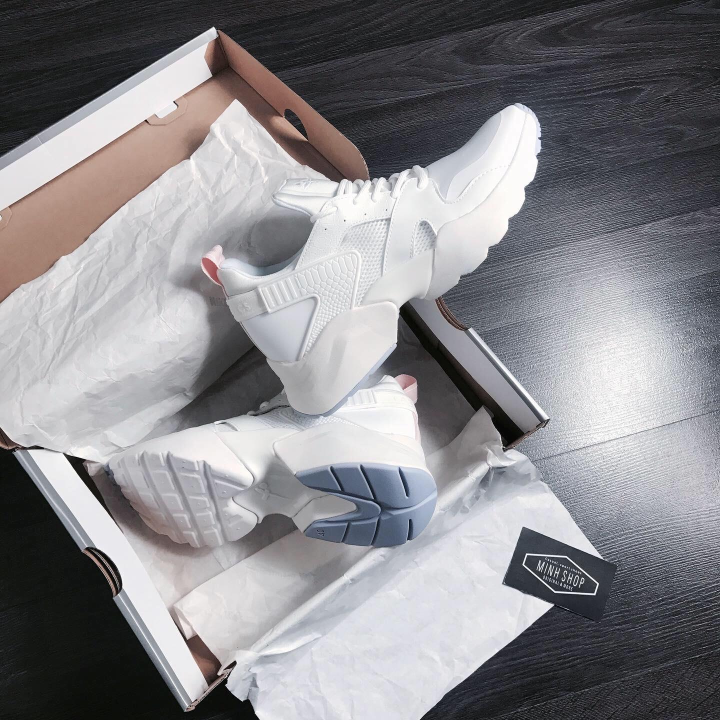 giày thể thao chính hãng, giày nike chính hãng, giày adidas chính hãng, giày newbalance chính hãng, giày converse chính hãng, giày puma chính hãng, giày vans chính hãng, giày asics chính hãng, giày everlast chính hãng, nước hoa chính hãng, ba lô, dép, dép quai ngang