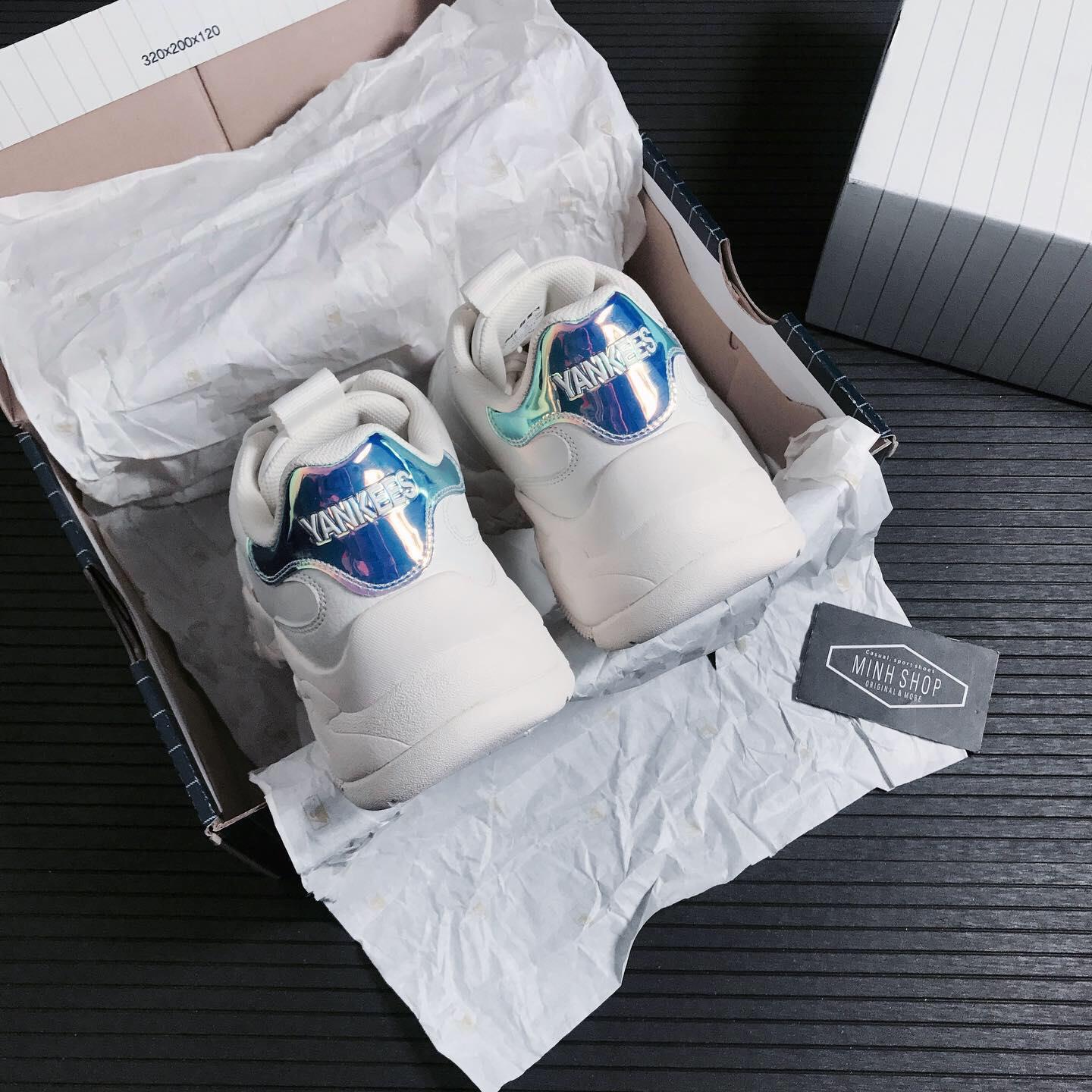giày thể thao chính hãng, giày nike chính hãng, giày adidas chính hãng, giày newbalance chính hãng, giày converse chính hãng, giày puma chính hãng, giày vans chính hãng, giày asics chính hãng, giày everlast chính hãng, nước hoa chính hãng, ba lô, dép, dép quai ngang