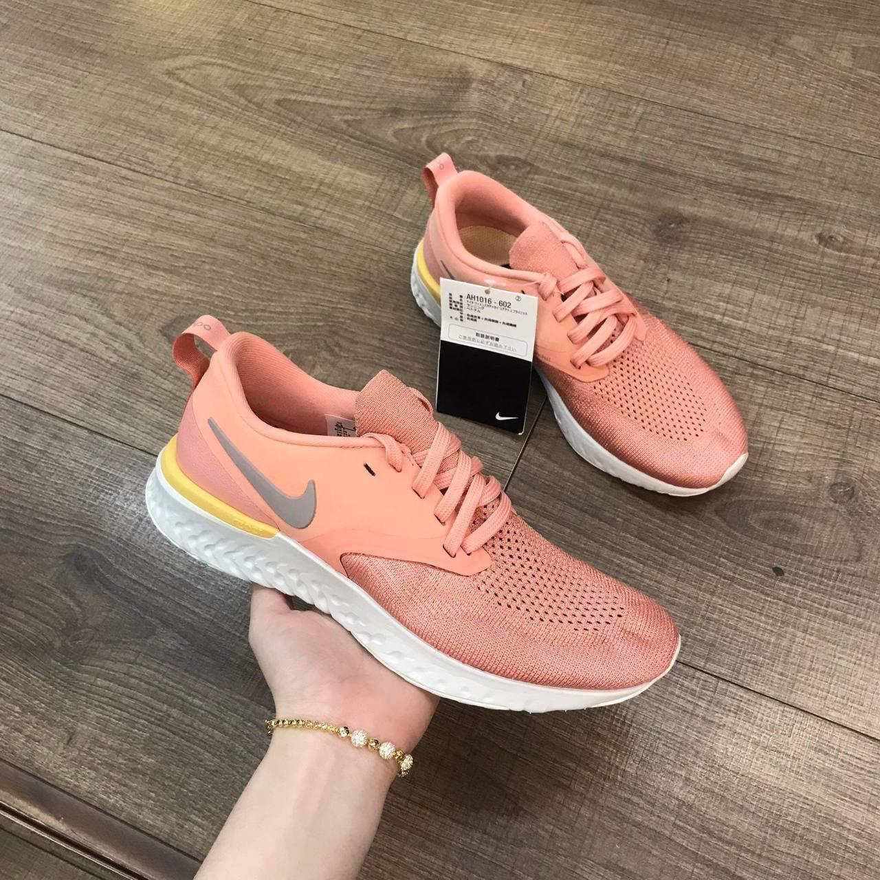 giày thể thao chính hãng, giày nike chính hãng, giày adidas chính hãng, giày newbalance chính hãng, giày converse chính hãng, giày puma chính hãng, giày vans chính hãng, giày asics chính hãng, giày everlast chính hãng, nước hoa chính hãng, ba lô, dép, dép quai ngang