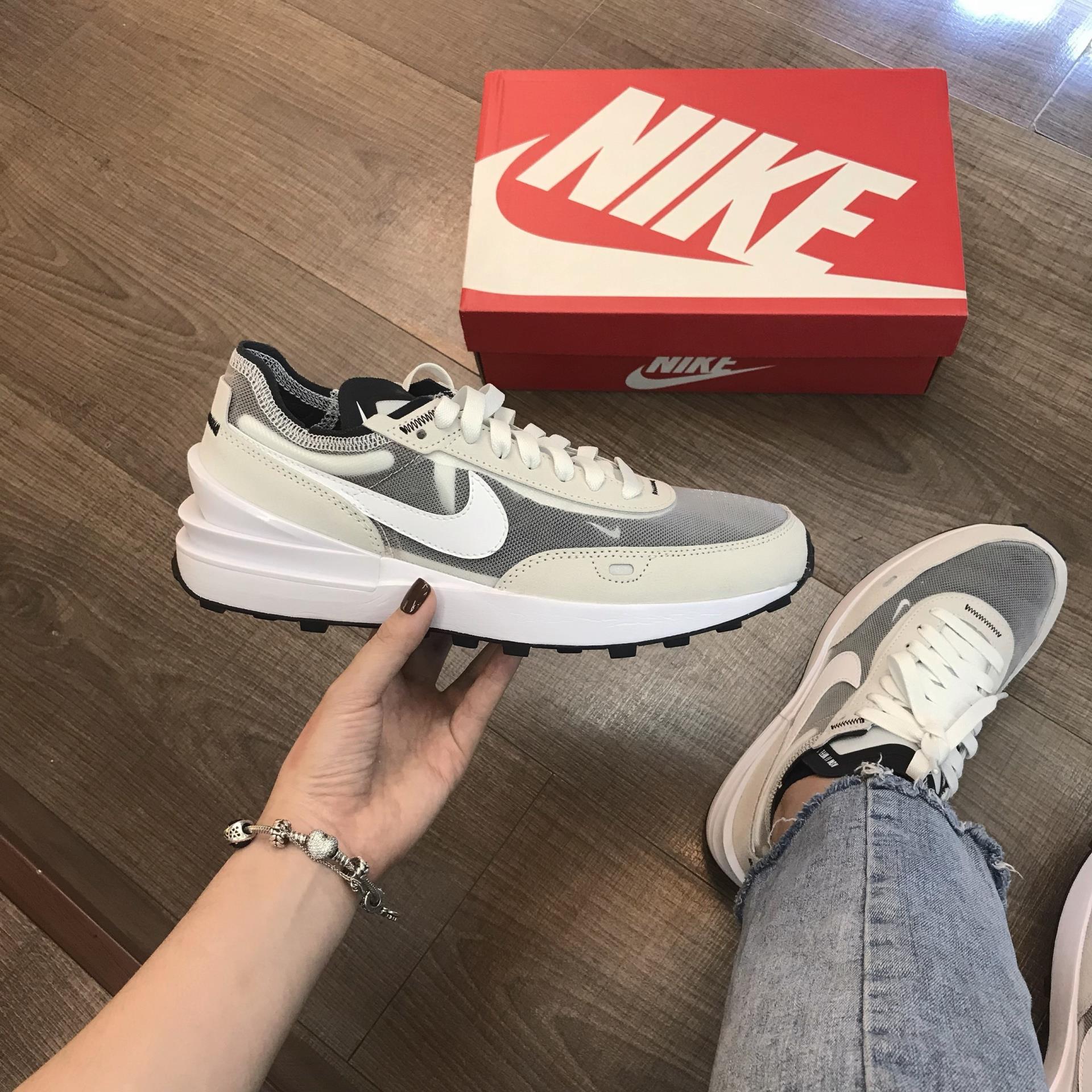 giày thể thao chính hãng, giày nike chính hãng, giày adidas chính hãng, giày newbalance chính hãng, giày converse chính hãng, giày puma chính hãng, giày vans chính hãng, giày asics chính hãng, giày everlast chính hãng, nước hoa chính hãng, ba lô, dép, dép quai ngang